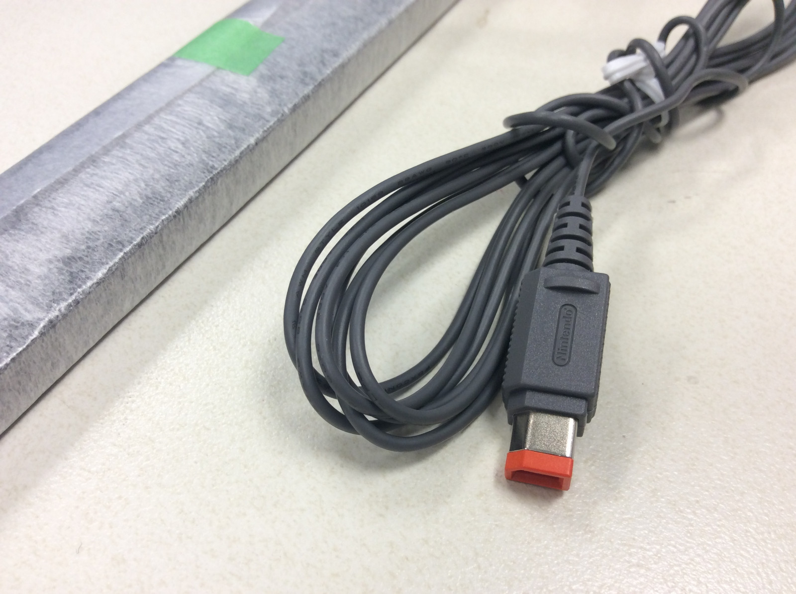0 OFFICIAL NINTENDO WIRED REMOTE MOTION SENSOR BAR IR FOR NINTENDO Wii / U