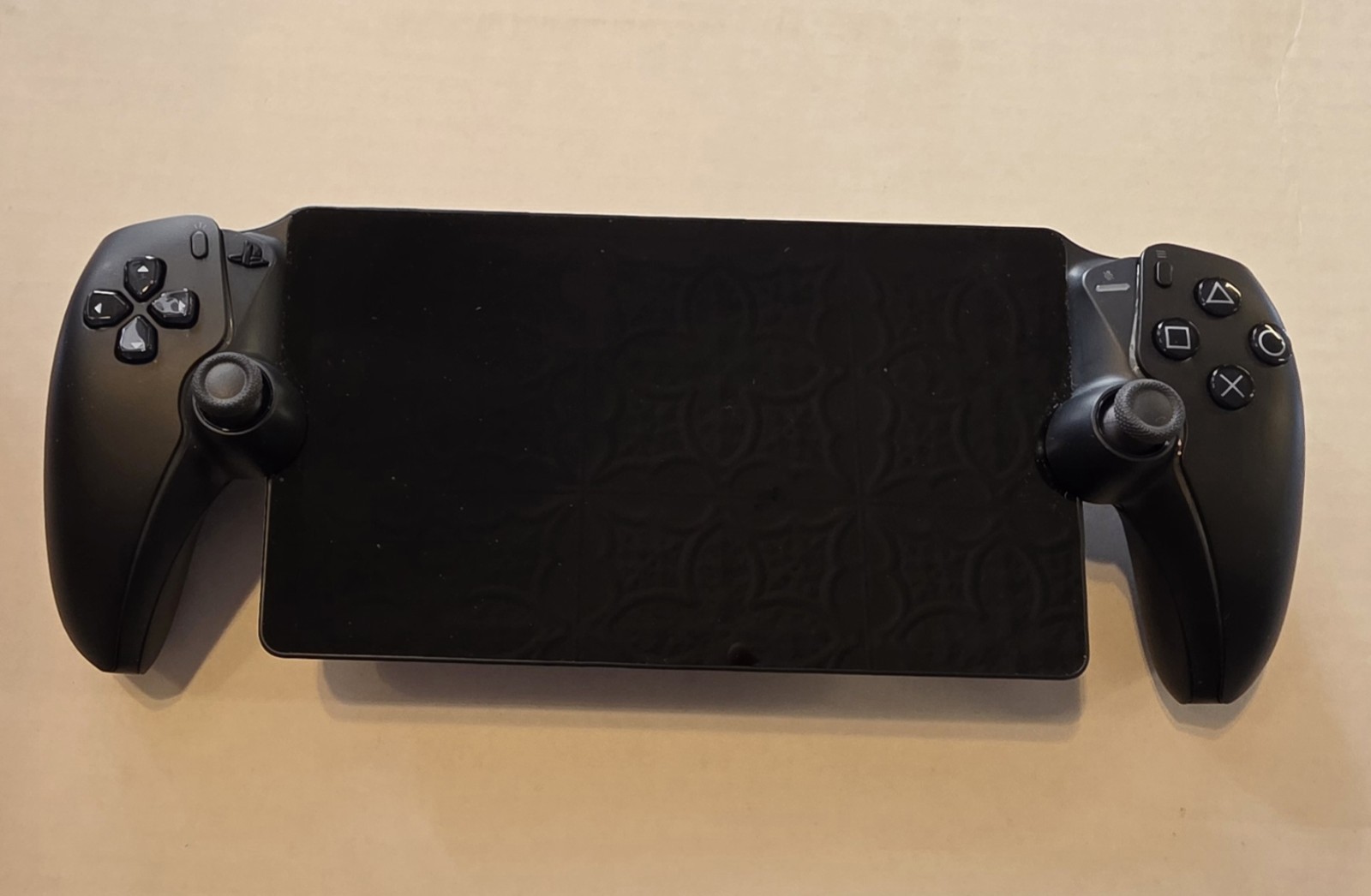 Sony Interactive Entertainment -PlayStation Portal Remote Player black with case