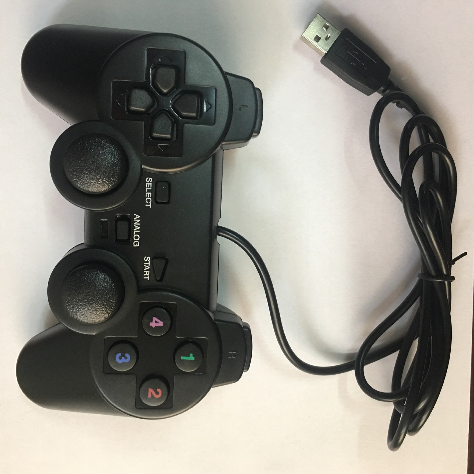 USB Wired Gamepad for PC – PS2 Style Controller, 1.5m Cable, Plug & Play