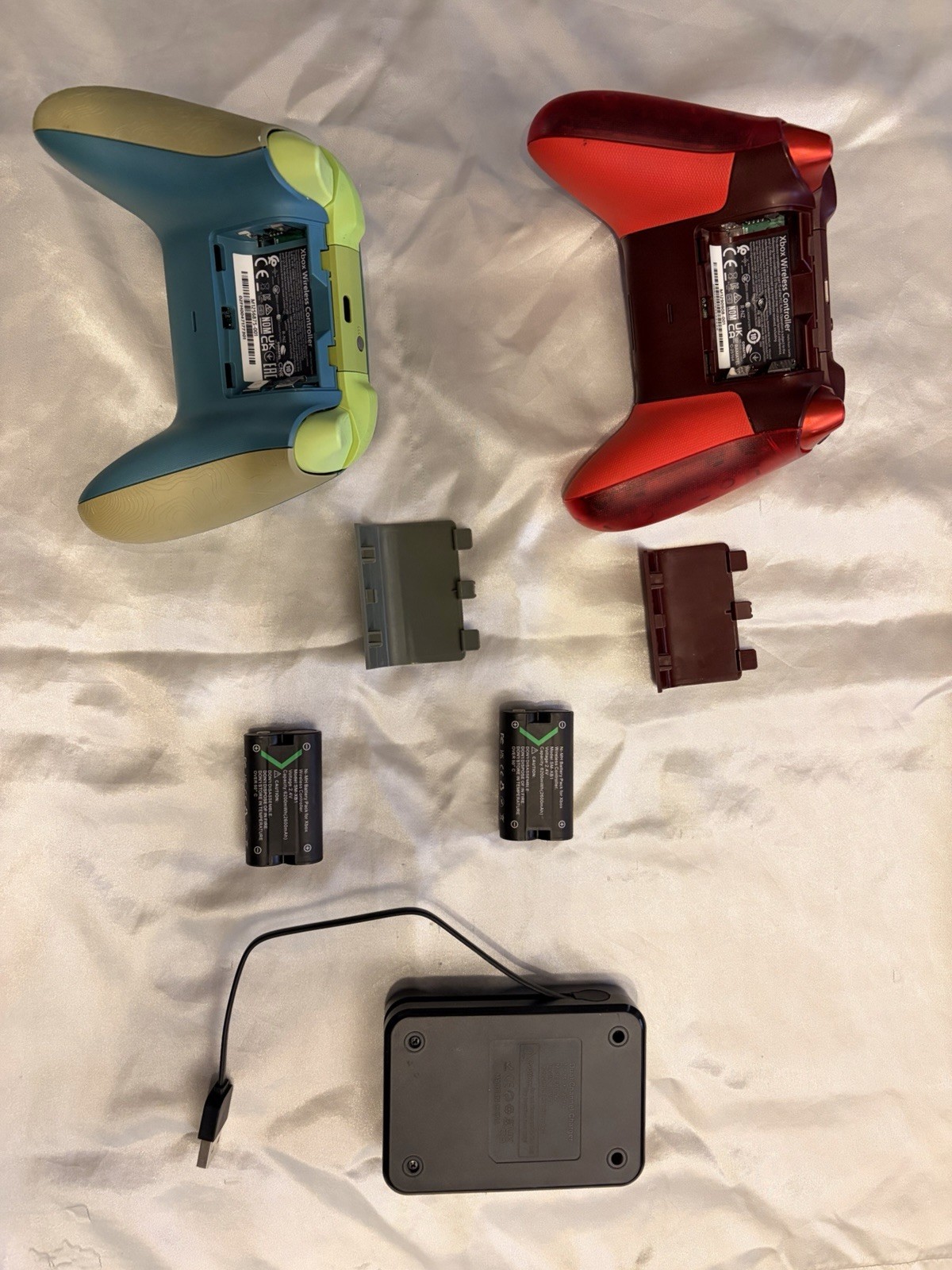 Xbox Controller + Battery Packs & Charger