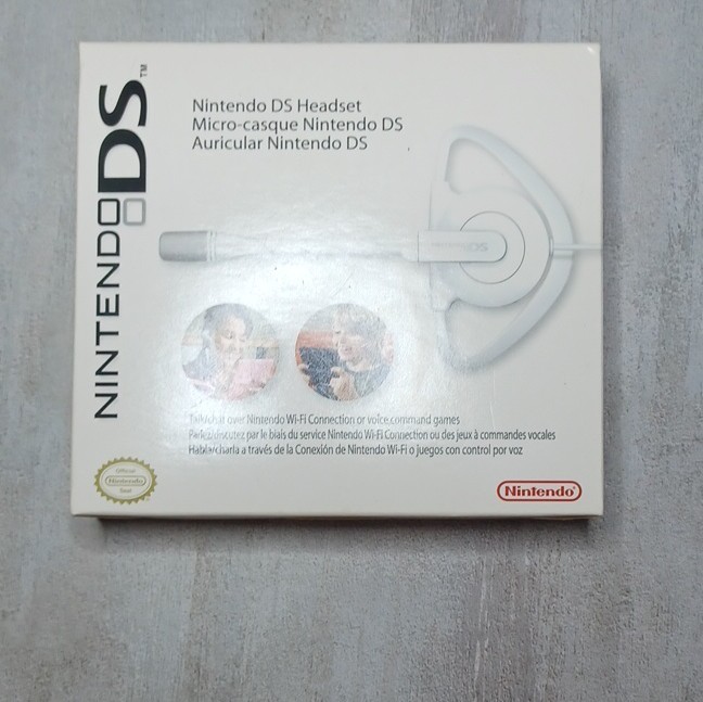 Nintendo DS Headset White Ear-hook Headband Boom Mic 3.5mm Proprietary