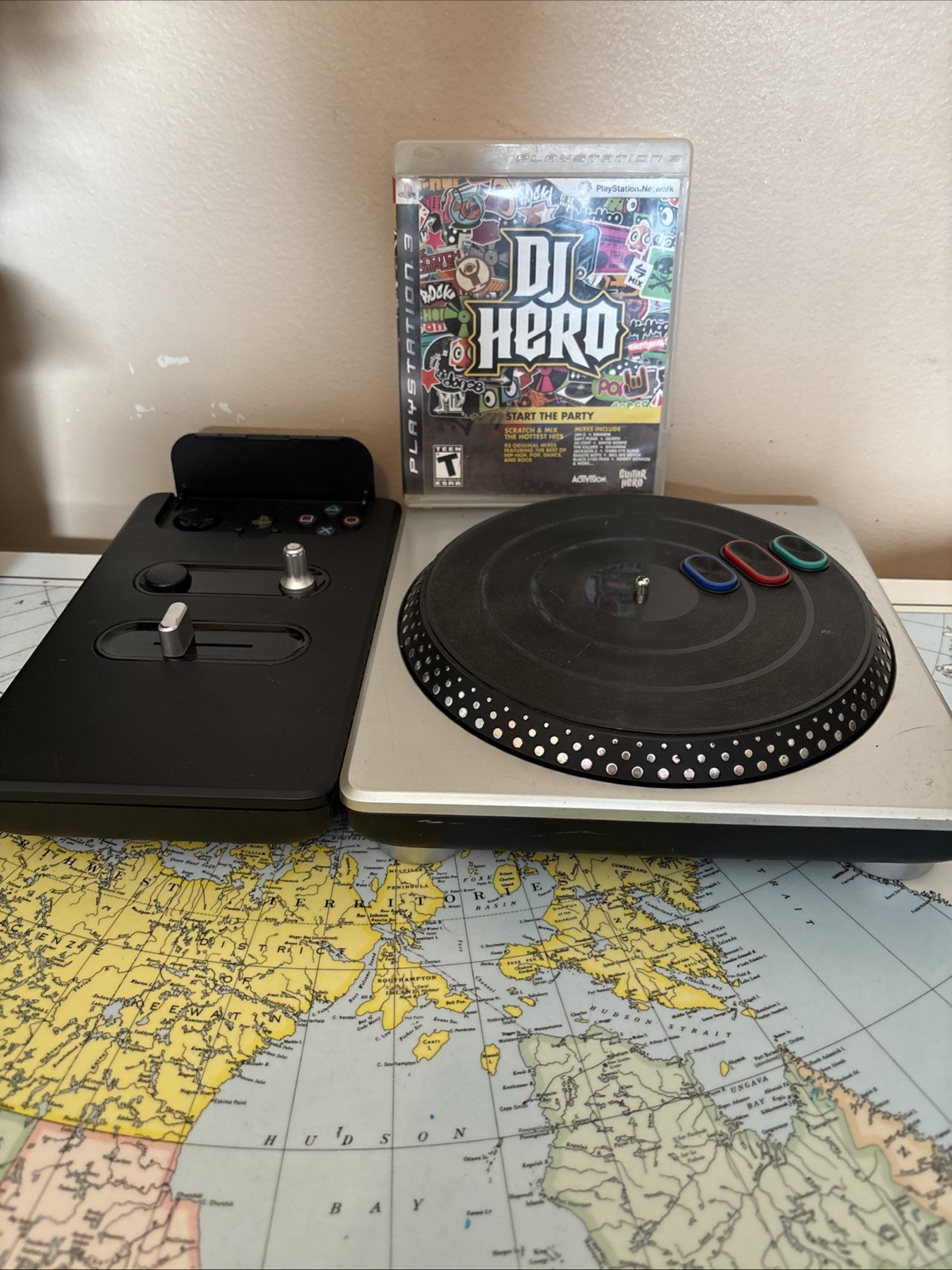 DJ Hero Wireless Turntable Controller Sony PlayStation PS2 PS3 With Game