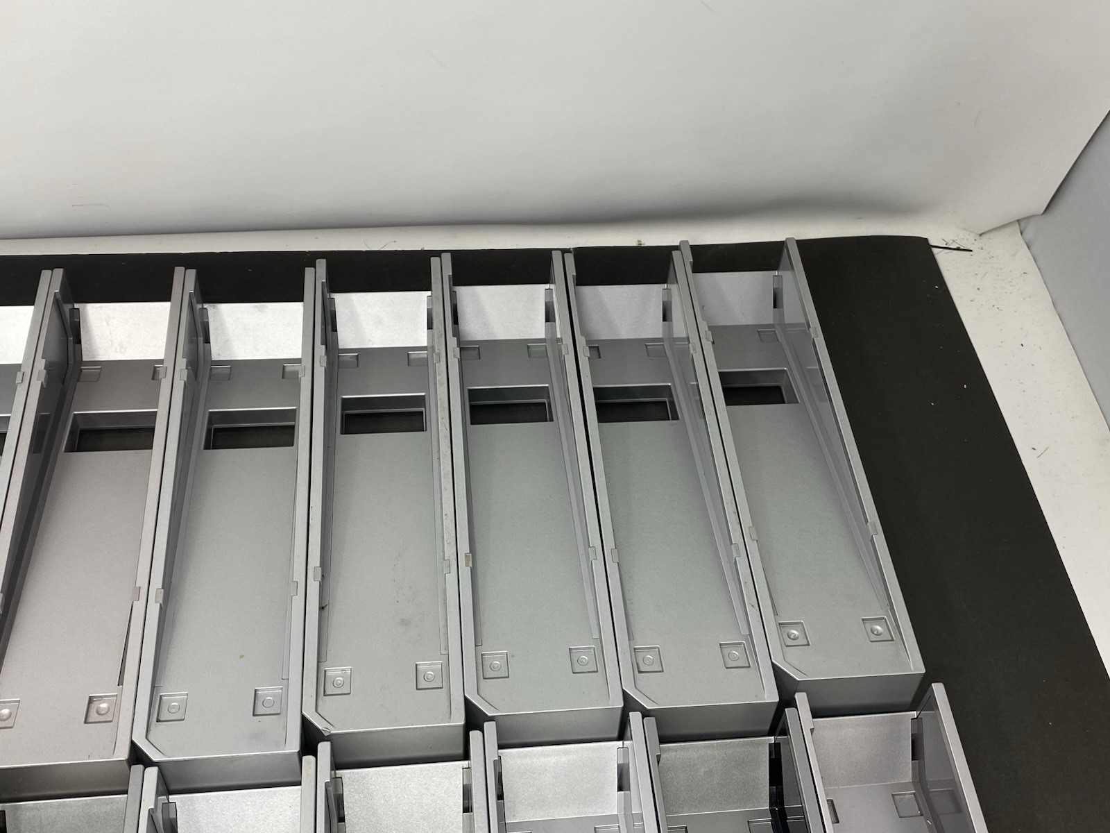 Lot of 20 Original OEM Nintendo Wii Base Stands RVL-017 Black, Grey, Silver
