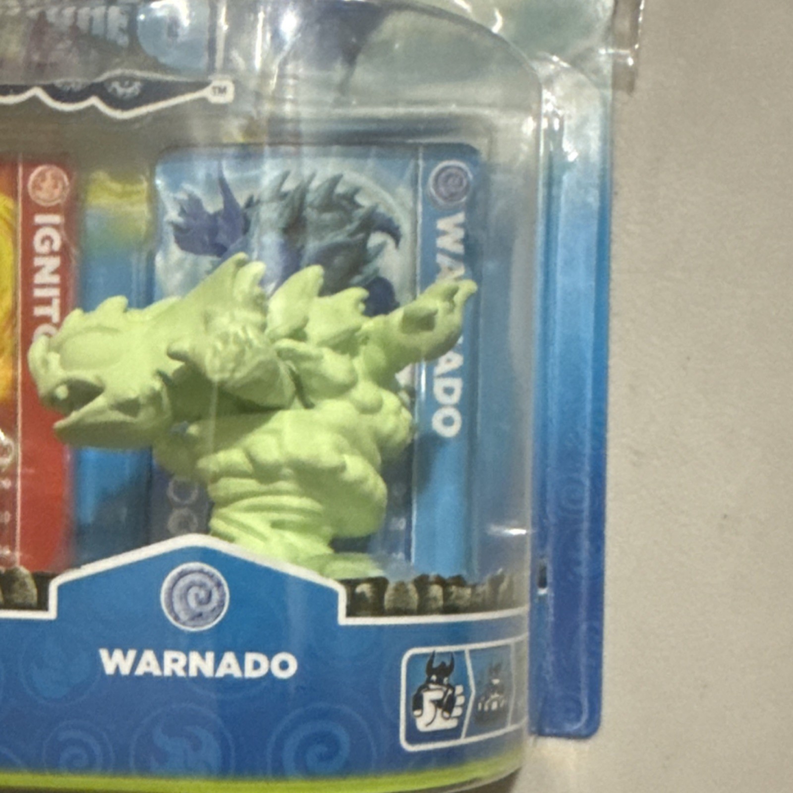 Skylanders Camo, Ignitor, & rare GLITD Warnado Character Figure 3-Pack