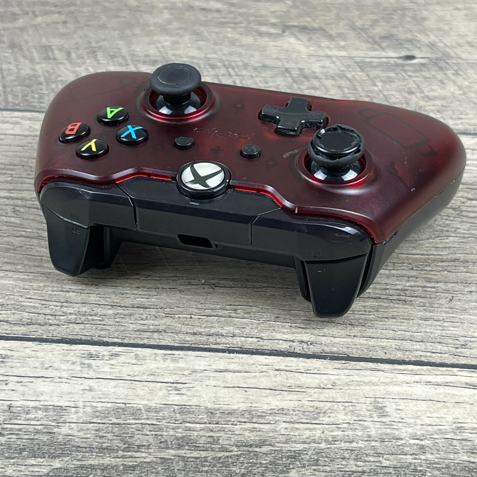 PDP 048-082 Wired Xbox One Gaming Controller Please see Pictures & Description