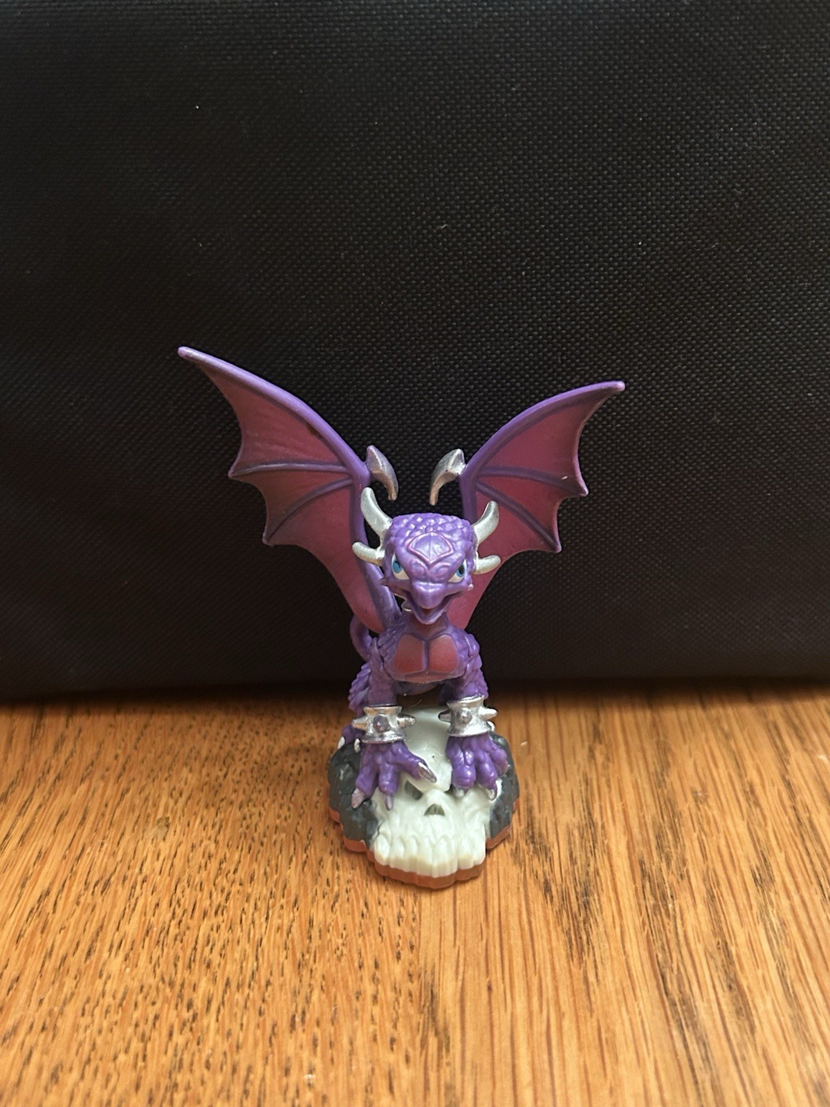 LOW Price Big Skylanders Bundle – FREE Shipping, READ DESCRIPTION.