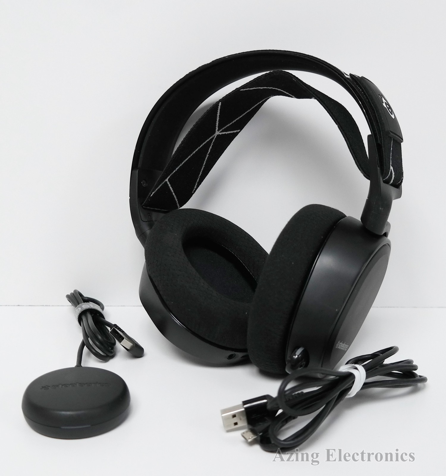SteelSeries Arctis 9 61484 Wireless Gaming Headset for PC, PS5, and PS4 – Black