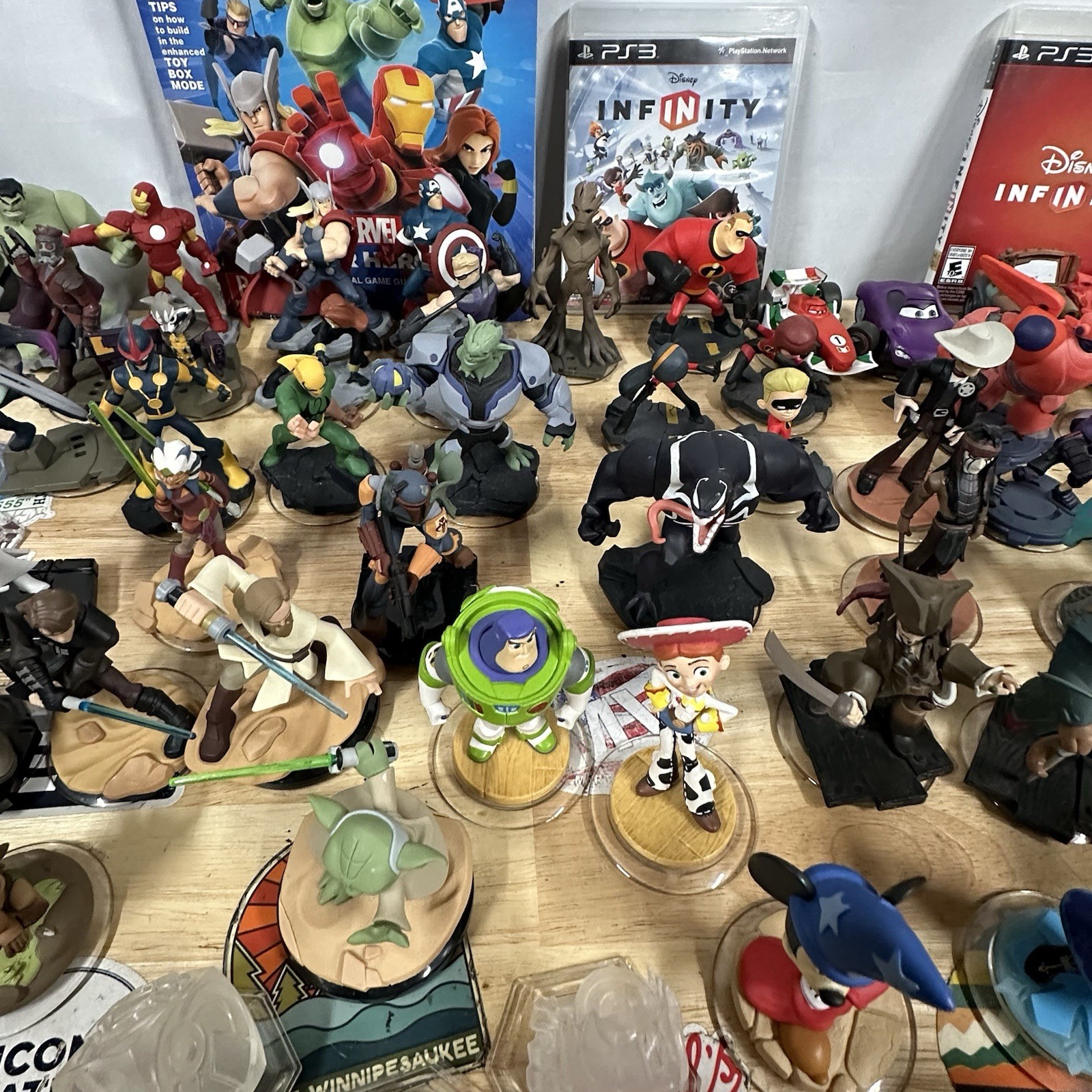 Disney Infinity Huge Lot 50+ Figures Bases Power Discs PS3 Marvel Star Wars