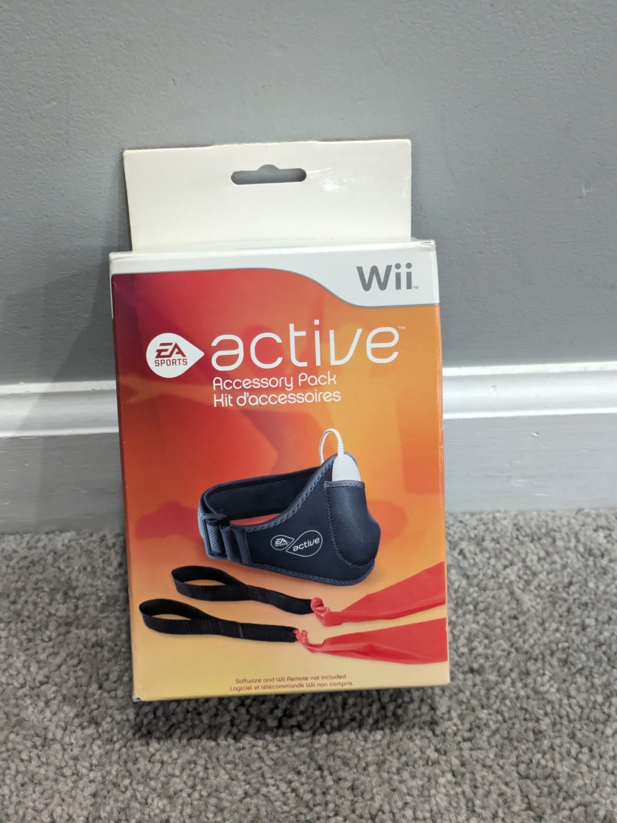 NEW Nintendo Wii EA Sports Active Accessory Pack Leg Strap & Resistance Band