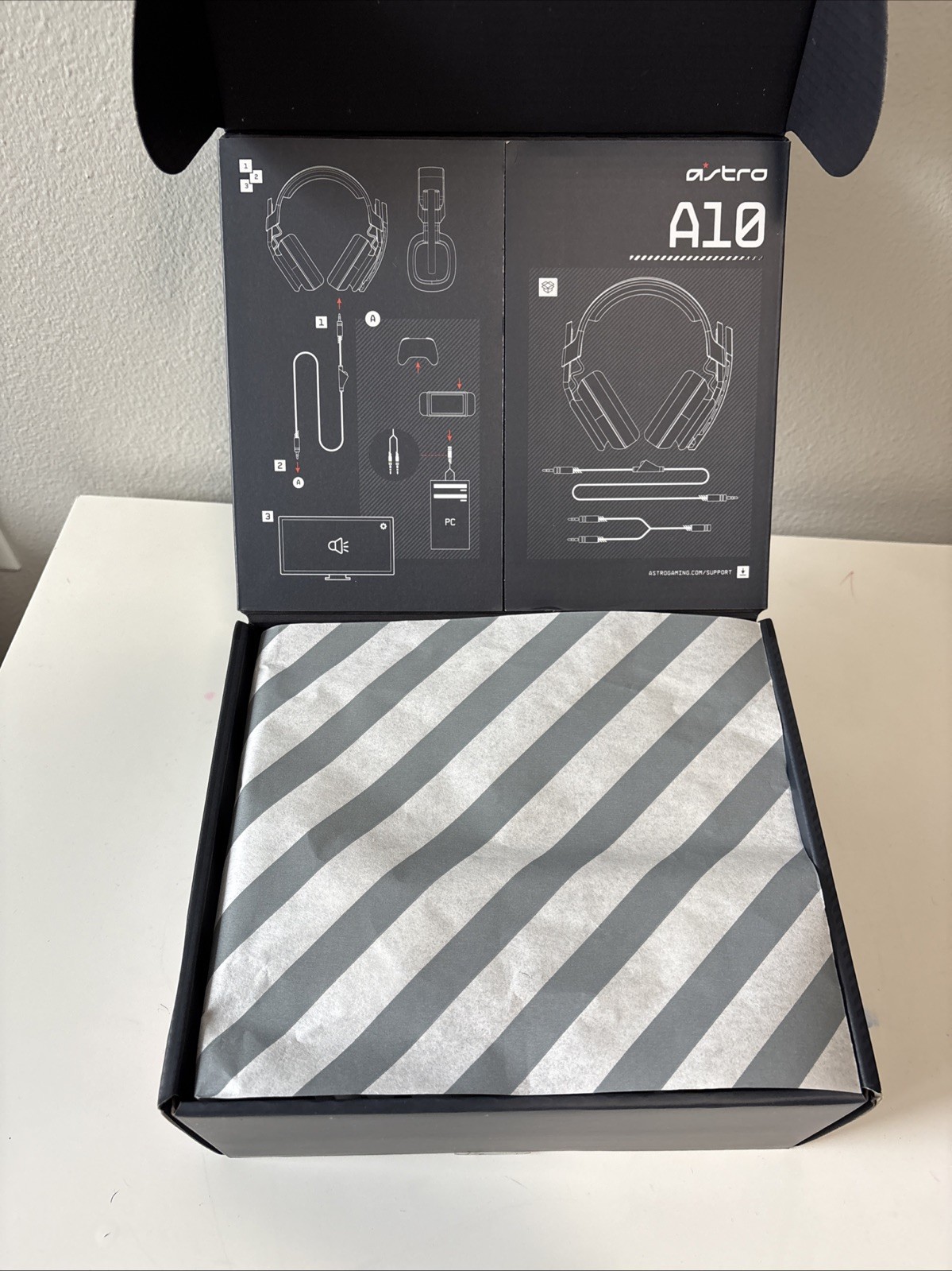 Logitech Astro A10 Gen 2 Gaming Headset – PC, PS5, Xbox XIS, & Switch – Open Box