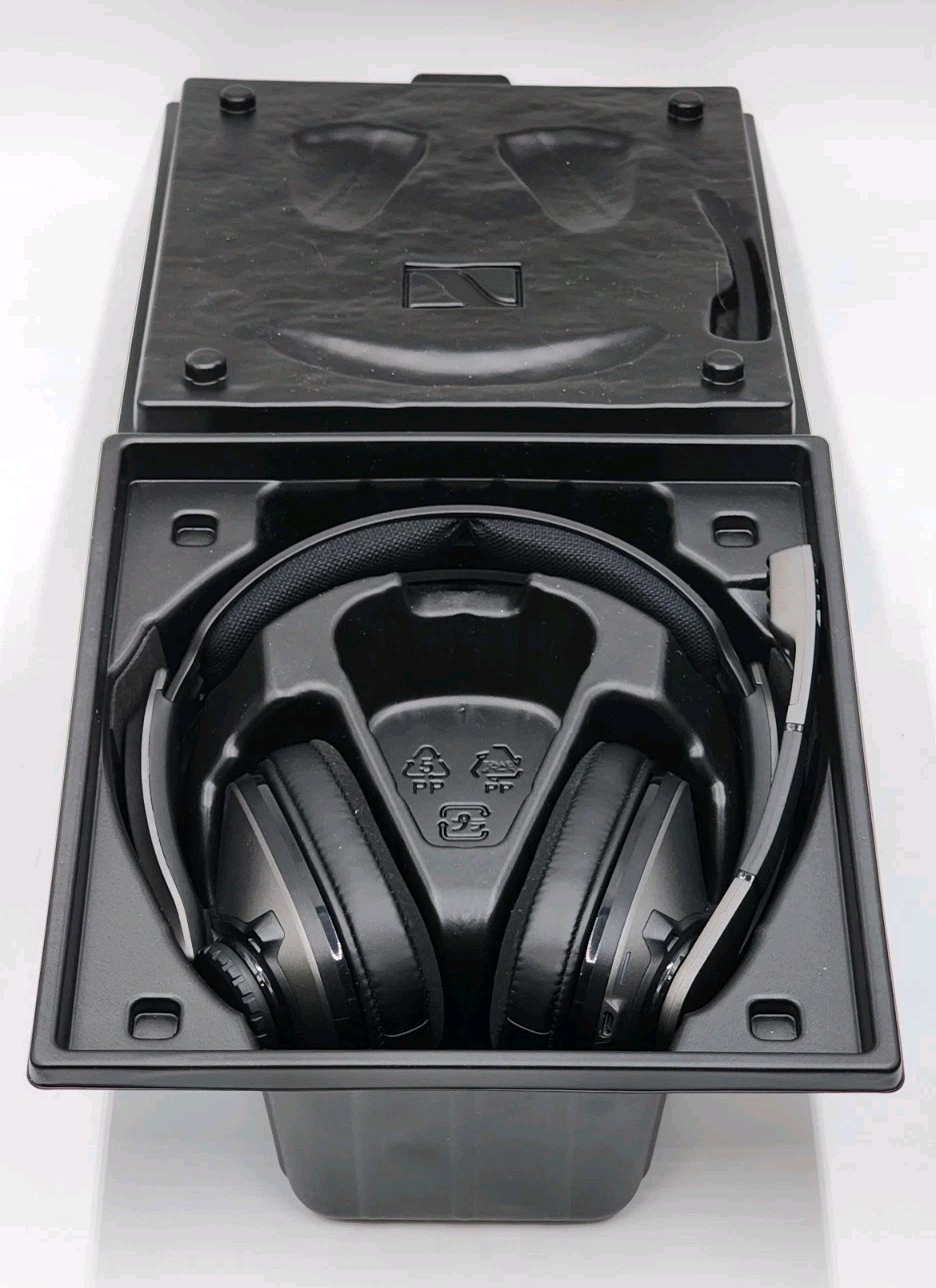 Sennheiser EPOS GSP 370 Wireless Gaming Headset Complete W/Box – Free Shipping