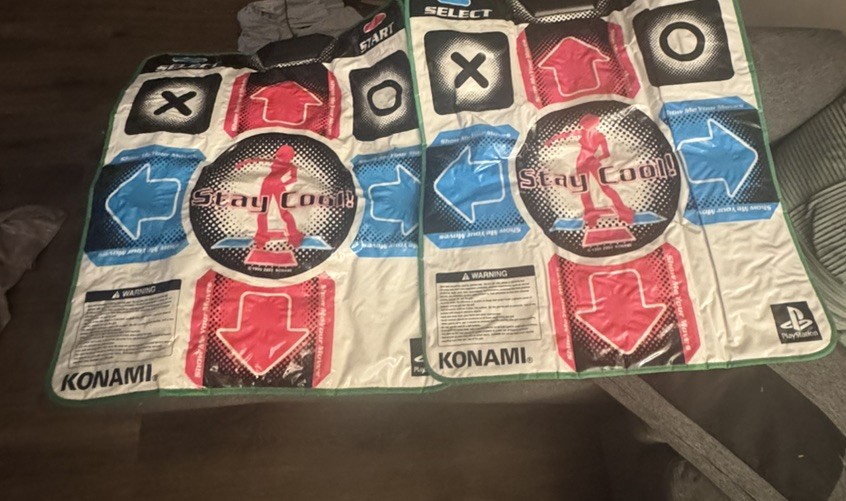 Konami PlayStation Dance Dance Revolution Pad Stay Cool 1999-2003 Playmat lot 2