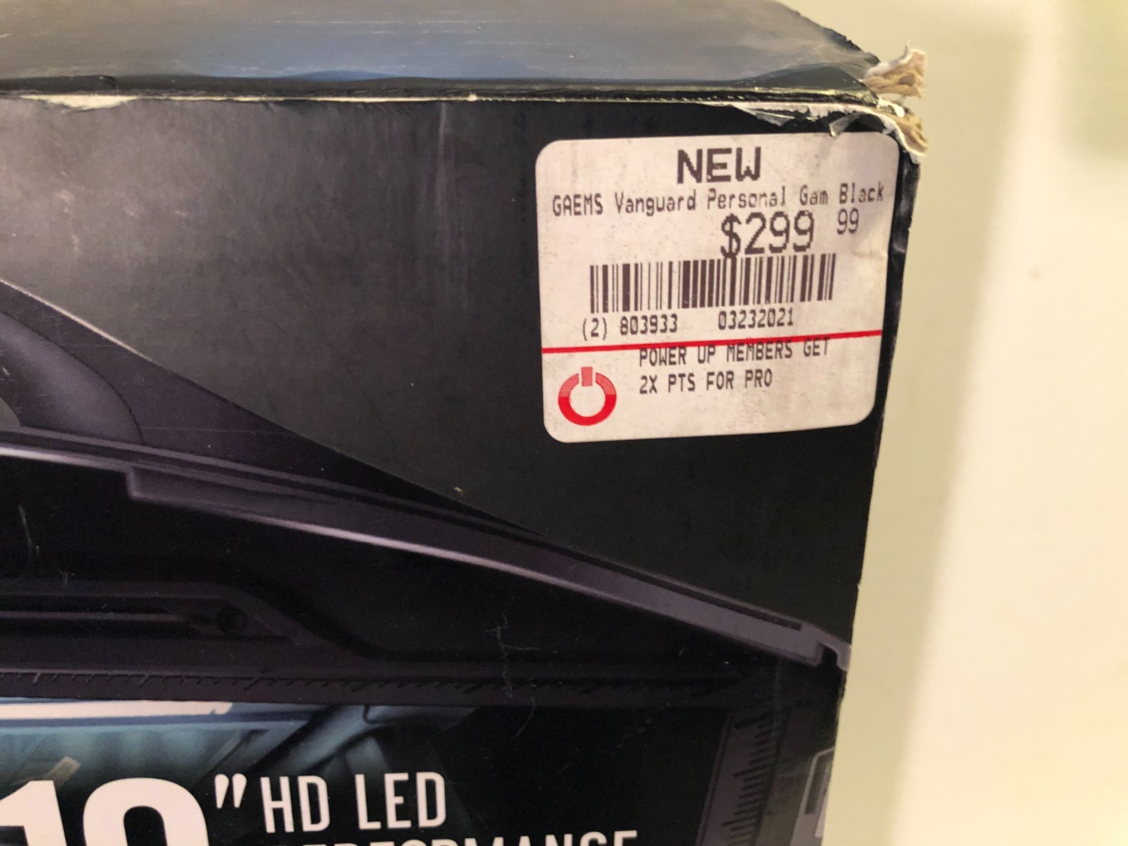 Gaems vanguard performance gaming monitor in original box and slip case