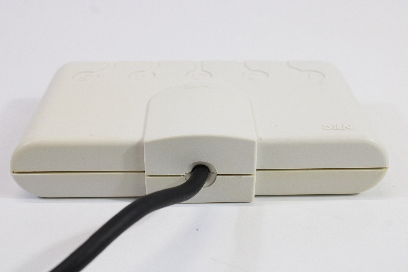 Official NEC PC Engine PI-PD003 5-Way Multitap White Milti Tap Slight Discolor