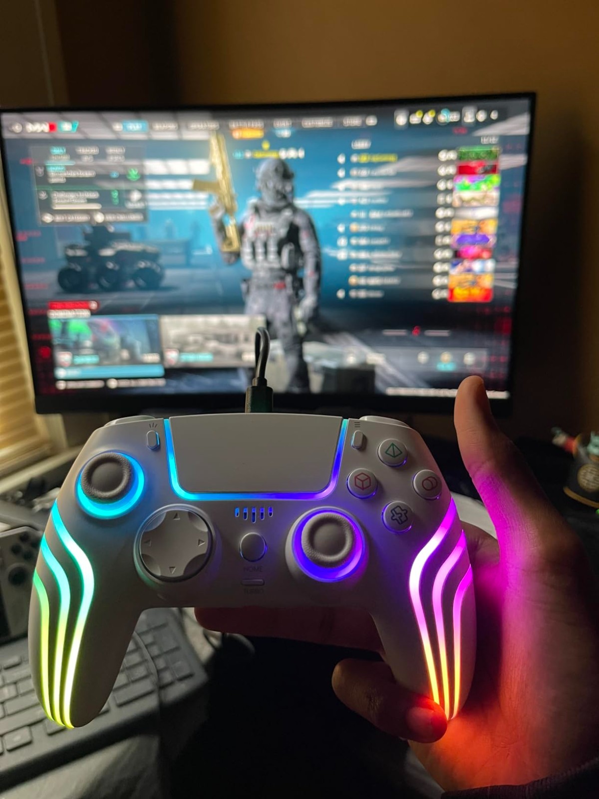White Wireless Controller for P4 with LED Lights