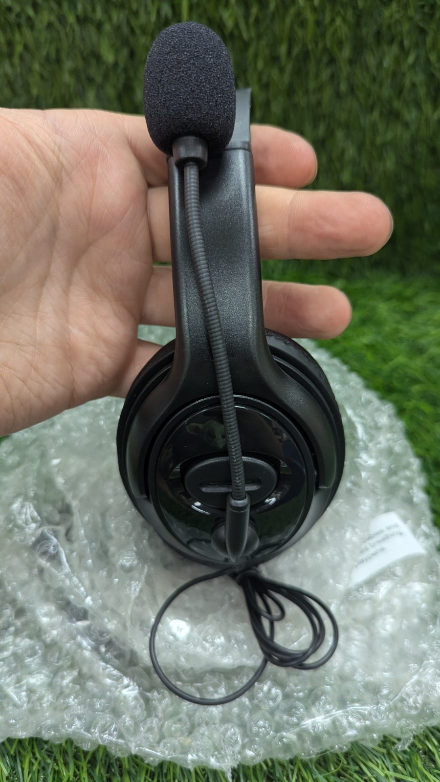 Vibe Xbox 360 Gaming Headset w/Adjustable Boom Mic New Open Damaged Box