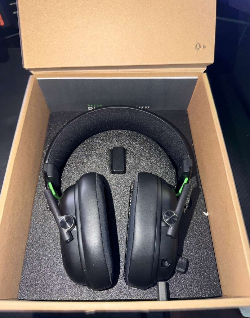 Razer BlackShark V3 Wireless Gaming Headset for PC: 50mm Drivers