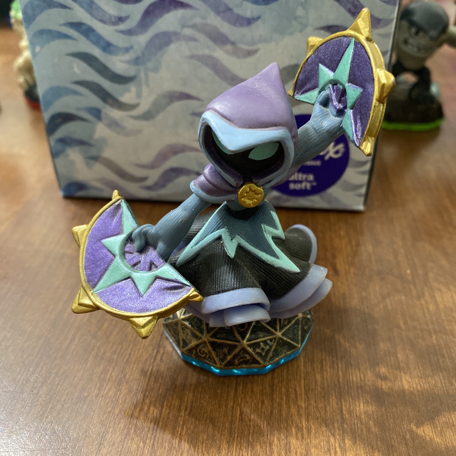 Skylanders Swap-Force Light Core Star Strike