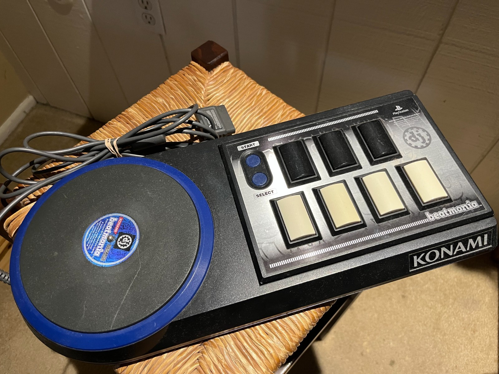 Konami Beatmania Turntable Controller for Playstation 2/PS2