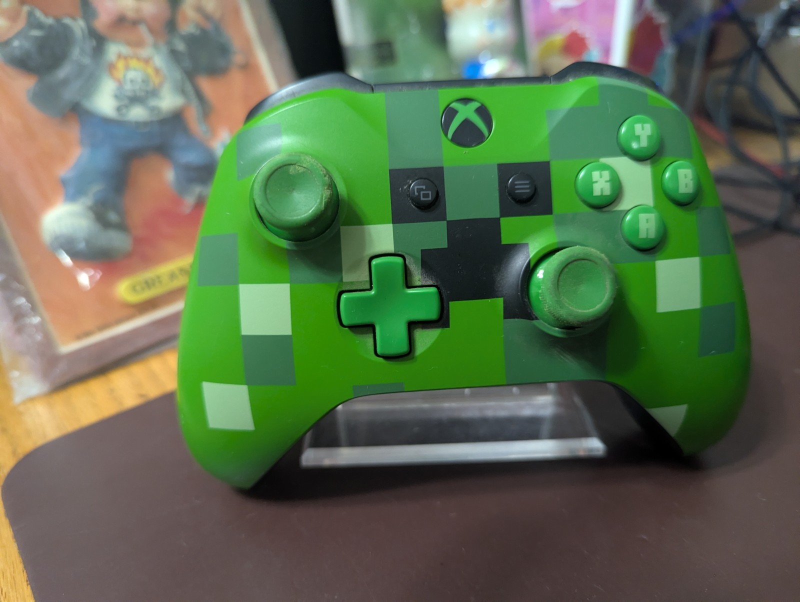 Microsoft Xbox One/S Wireless Controller (Minecraft TNT, Model 1708)