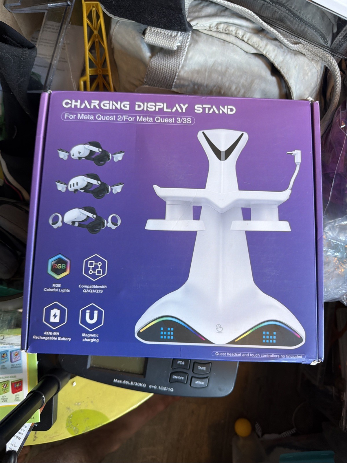 Charging Display Stand For META QUEST 2 META QUEST 3