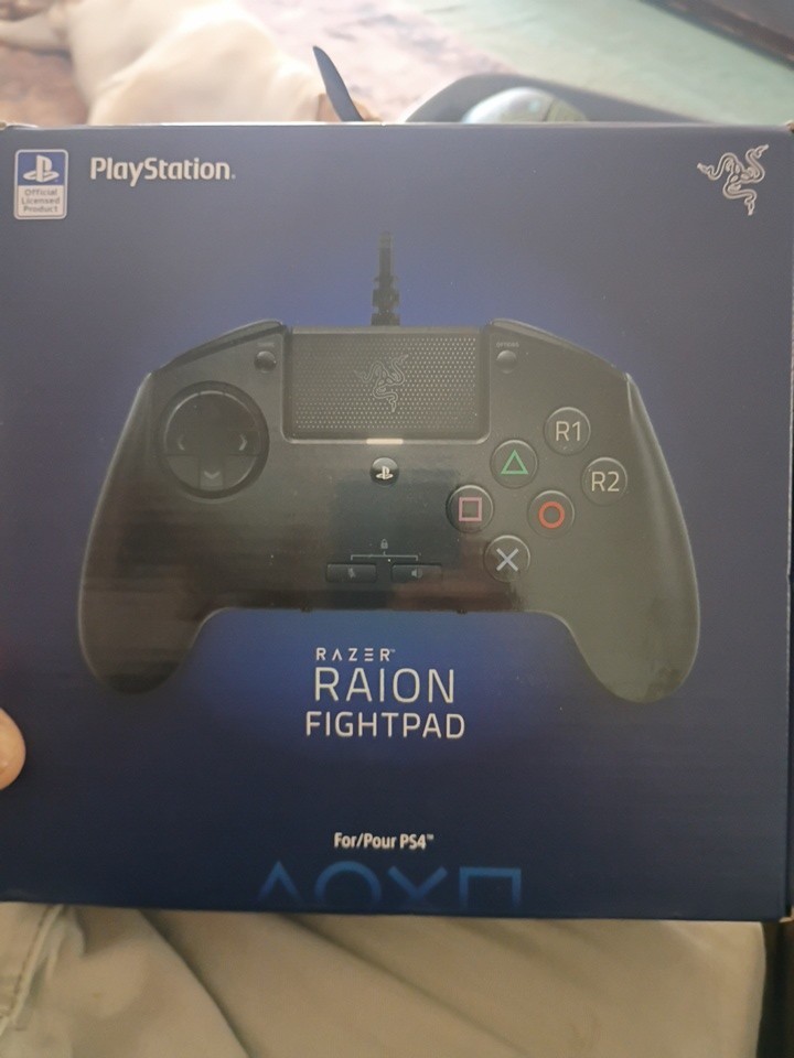 Razer Raion Fightpad Wired Controller for Sony PlayStation 4 PS4/PC Model (Used)