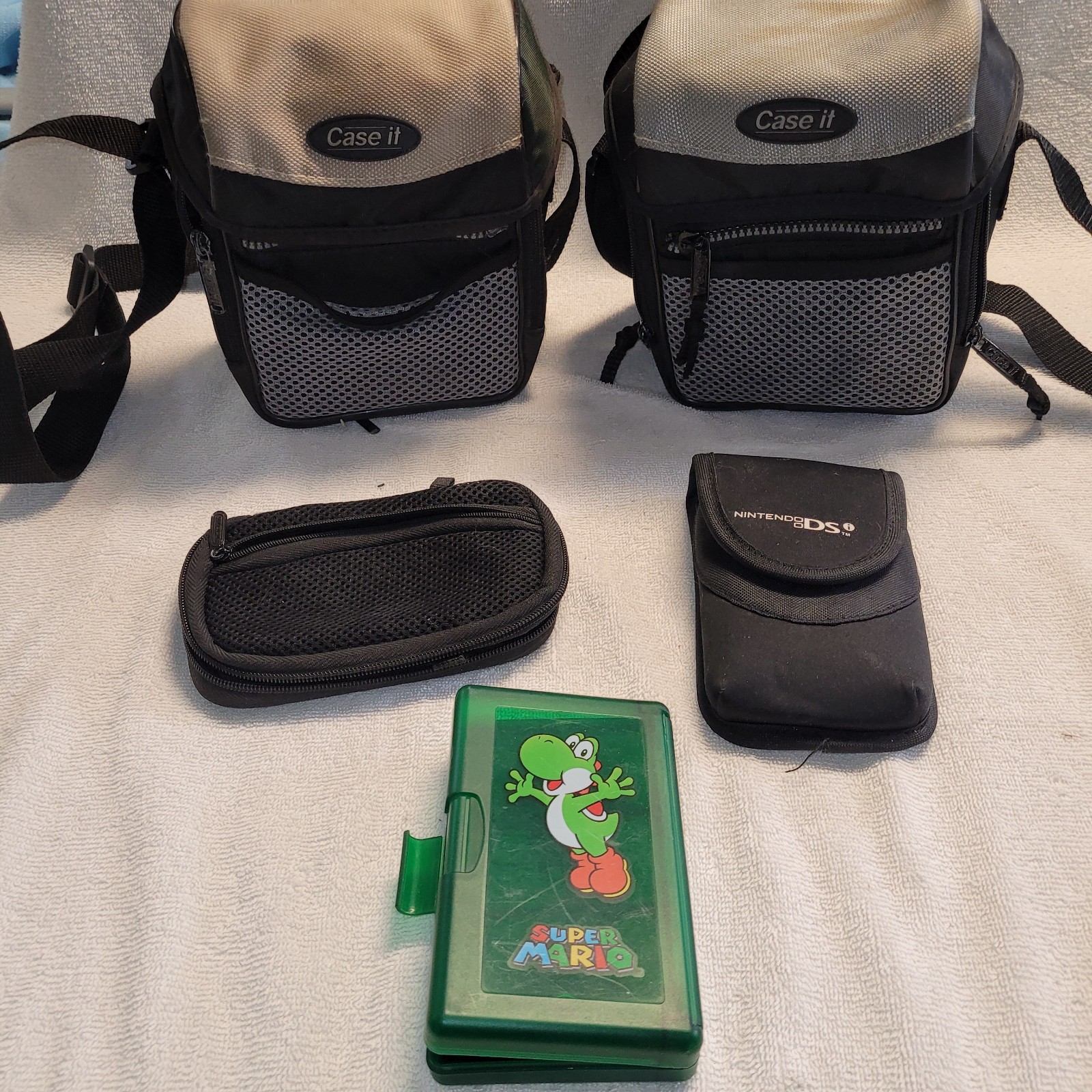 Nintendo Game Boy Advance SP DS 3DS Carrying Case Travel Bag Pouch Lot of 5.