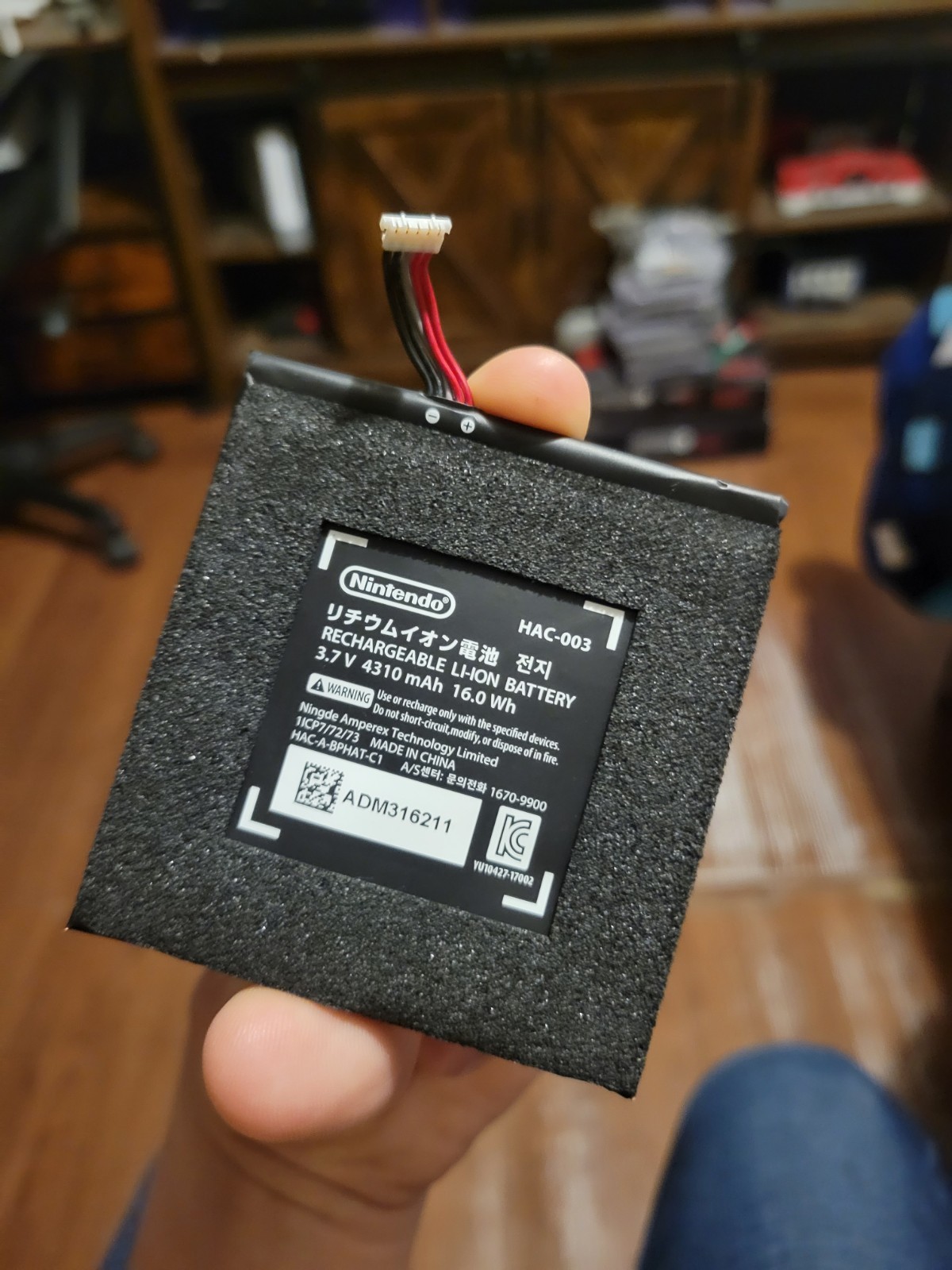 NINTENDO Original OEM HAC-003 4310mAh Replacement Battery For Switch Console USA