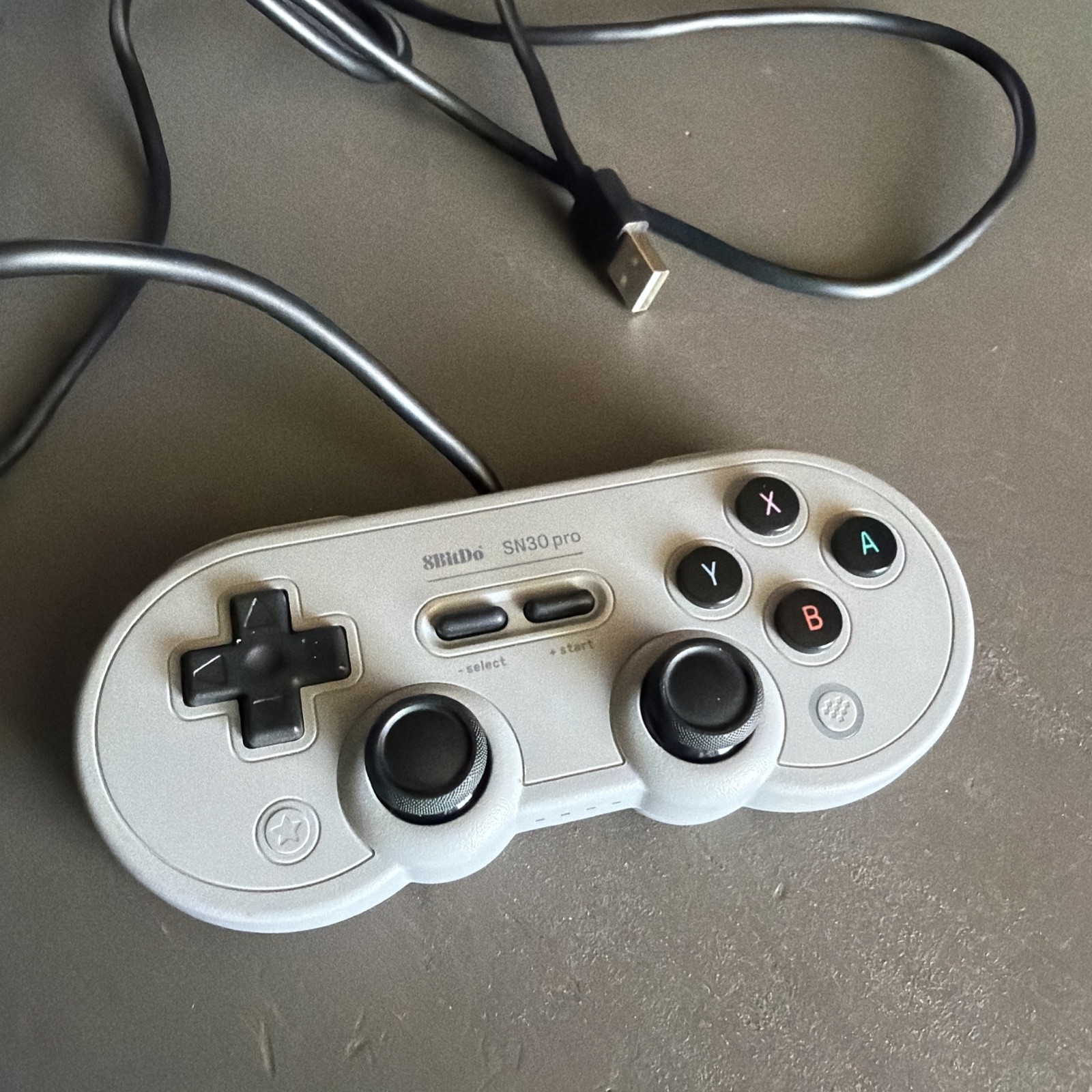 8BitDo – SN30 Pro Wired Controller – Gray