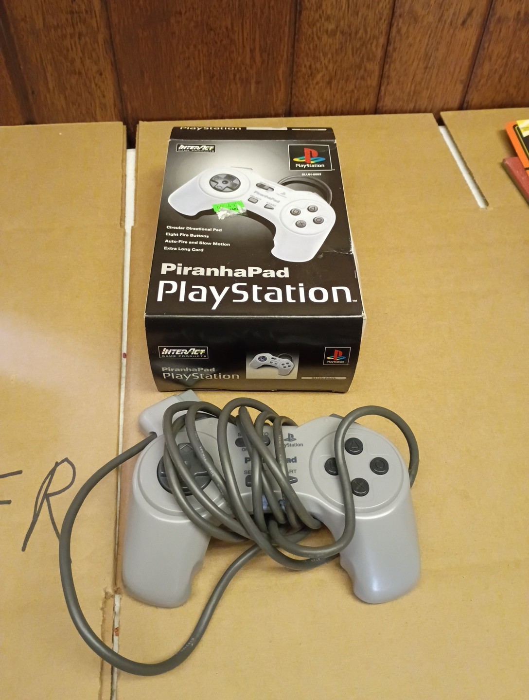 Interact SV-100 Piranhapad Controller for Playstation Game Console PS1