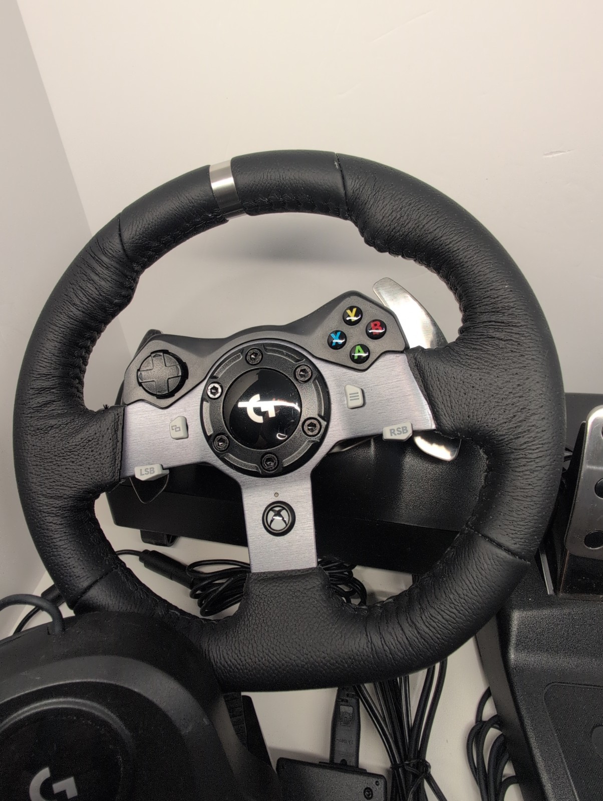 Logitech G920 Driving Force Racing Wheel, Pedals, & Shifter – Black Tested