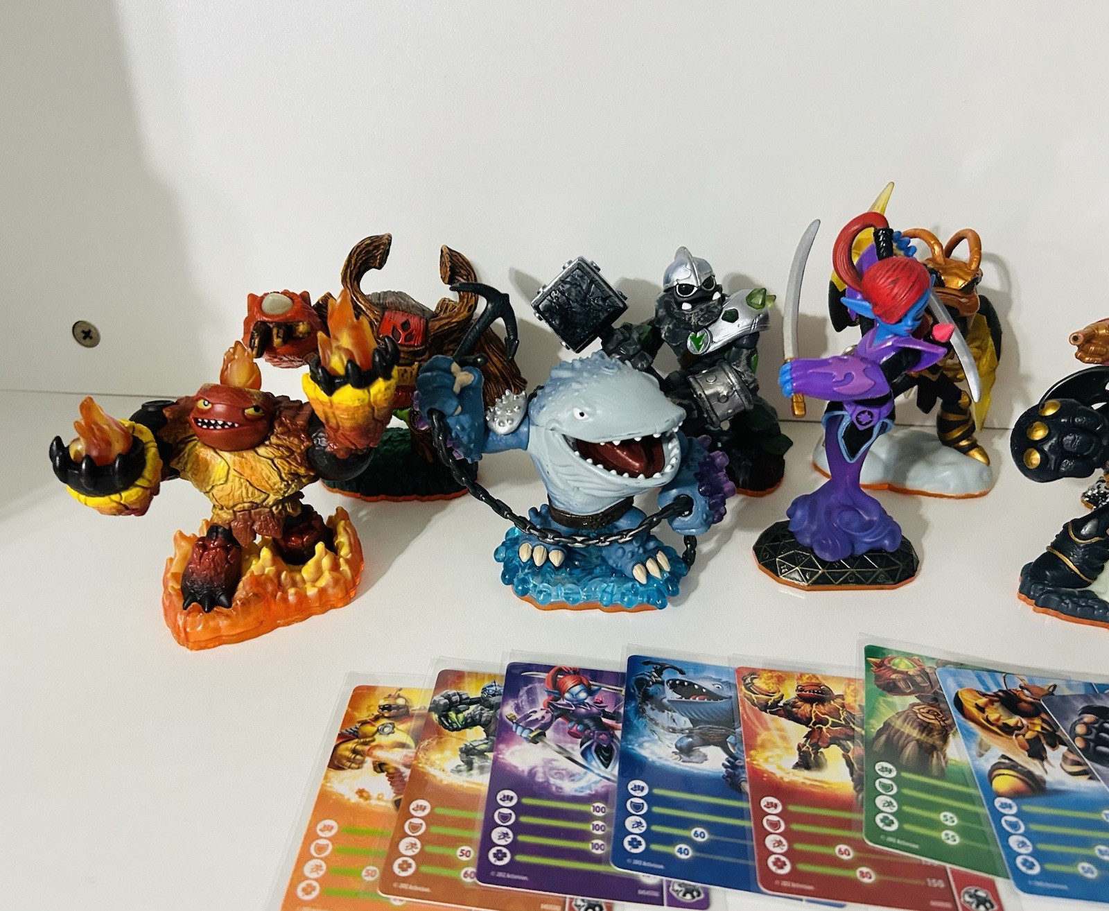 Skylanders Giants Master Giants Complete Set of 8. All Elements