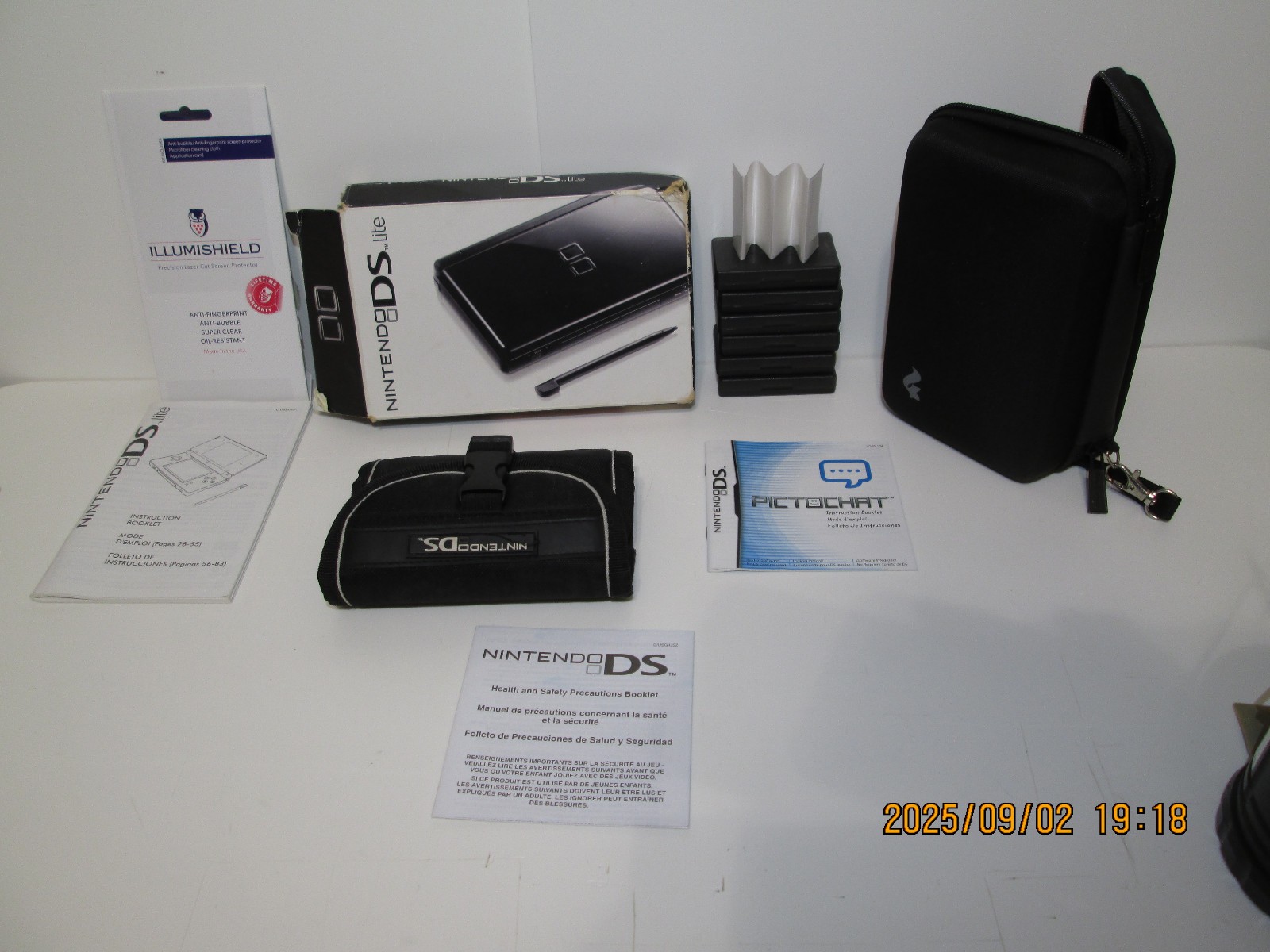 Nintendo DS Lite accessory bundle