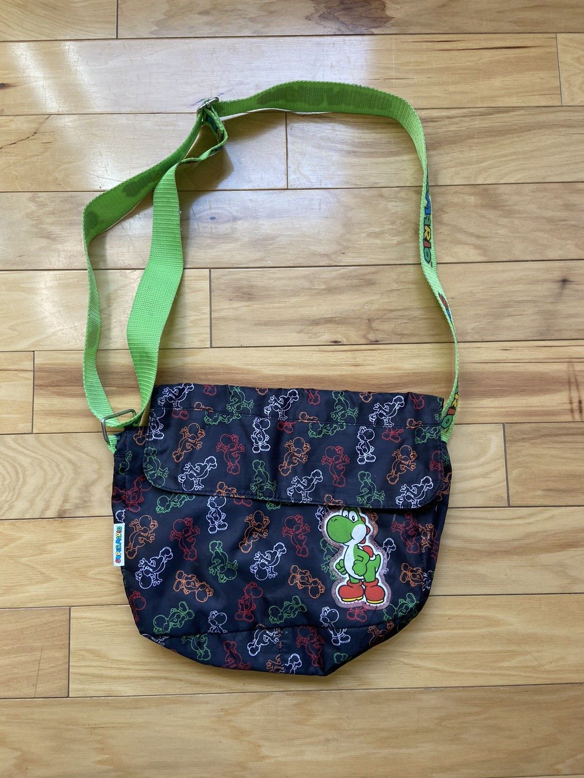 Nintendo Super Mario Bros Yoshii Crossbody Messenger Bag Black and Green Nylon