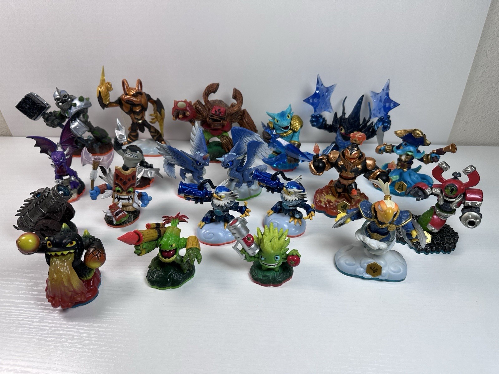 Skylanders Mixed Lot of 20 Figures Activision Mixed Bundle
