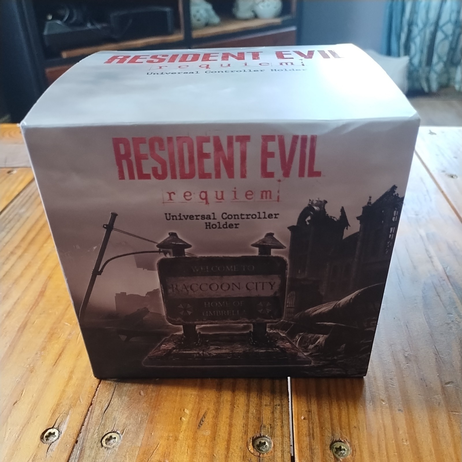 Resident Evil Universal Controller Holder GameStop Exclusive BRAND NEW