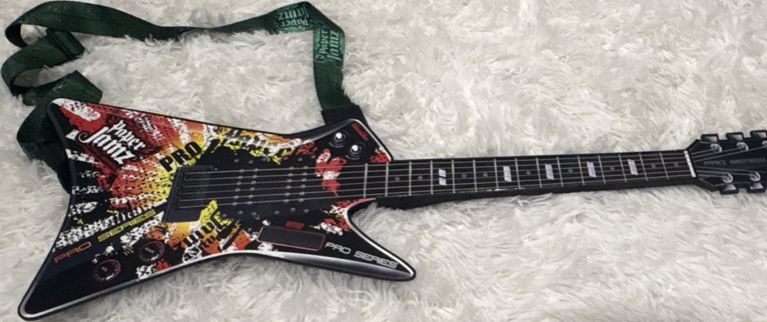 2009 Paper Jamz WowWee Pro Series Game Guitars With Strap