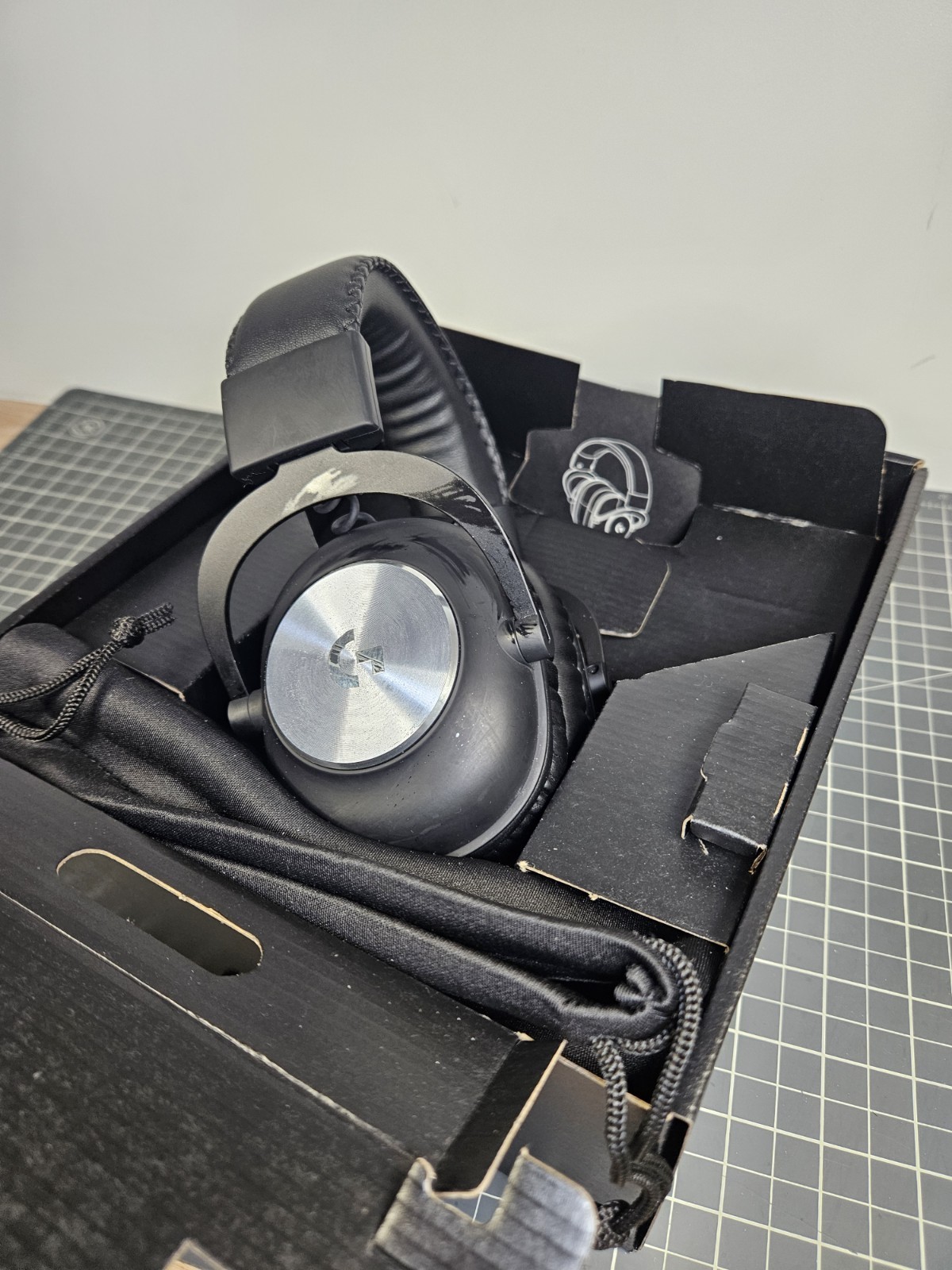 Logitech G PRO X Wired Over-the-Ear Gaming Headset – Complete, Excellent Cond!