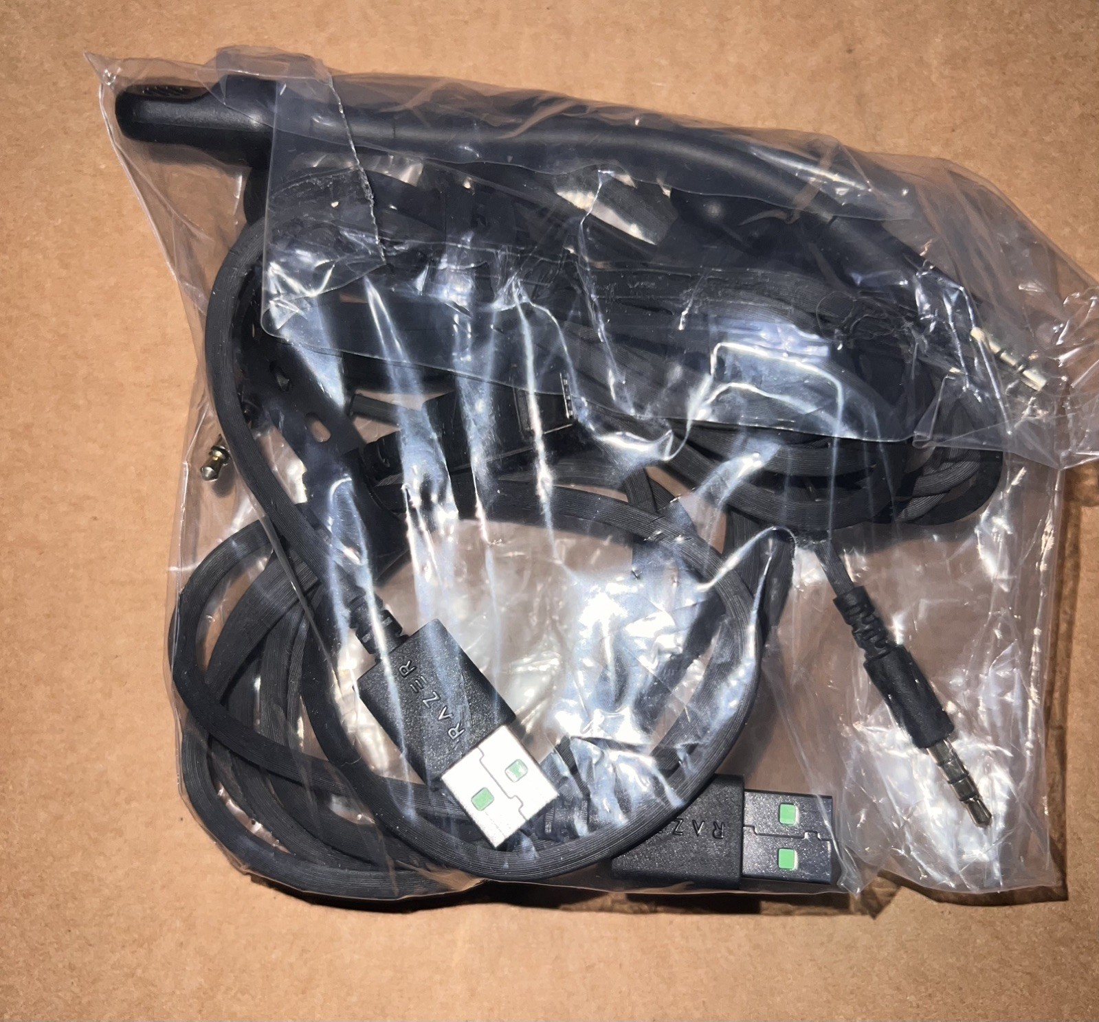 Razer Barracuda X Wireless Multi-Platform Gaming Headset Black Detachable Mic