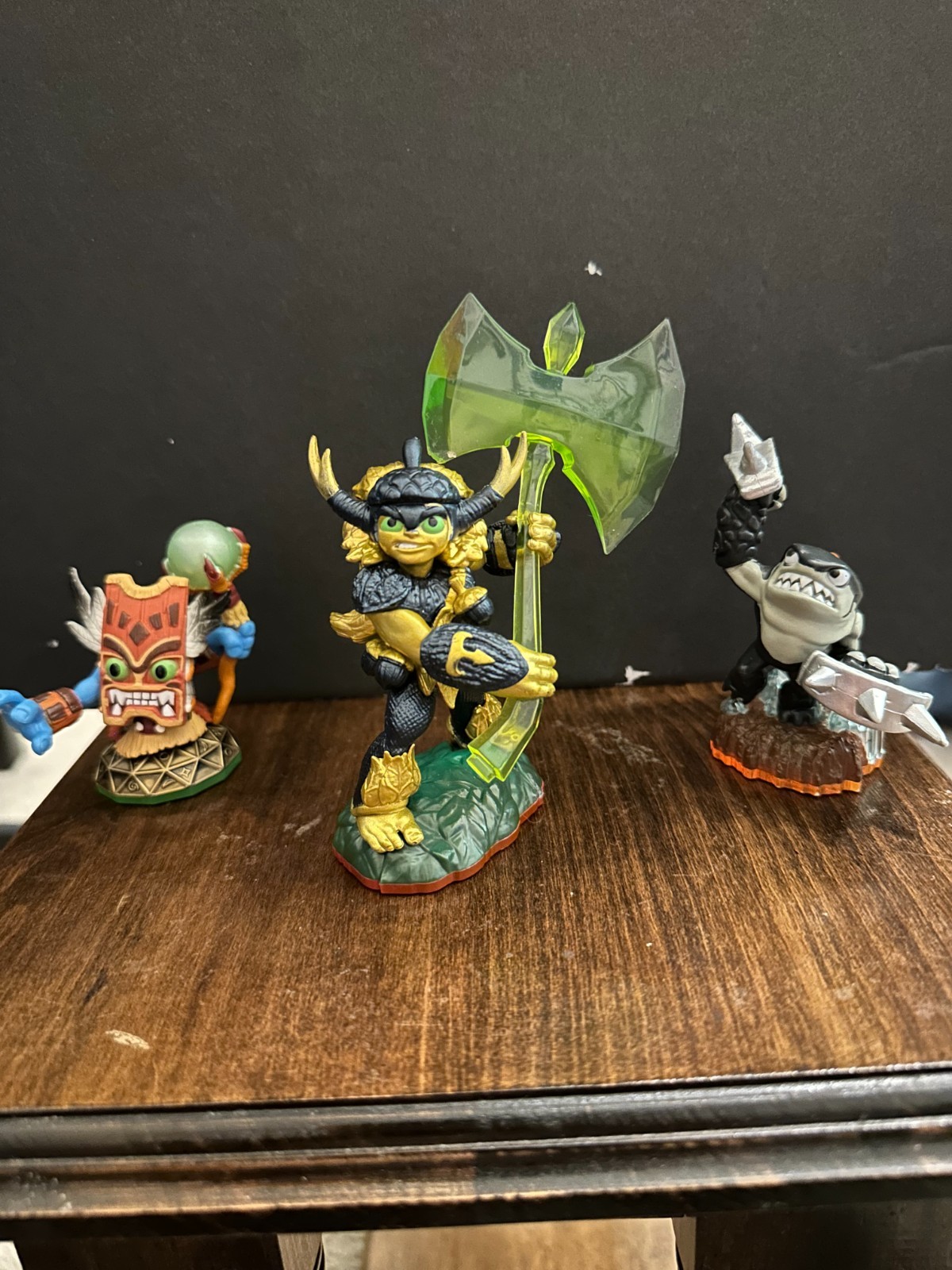 Skylanders trap team Legendary bushwhack + double trouble and series 2 terrafin
