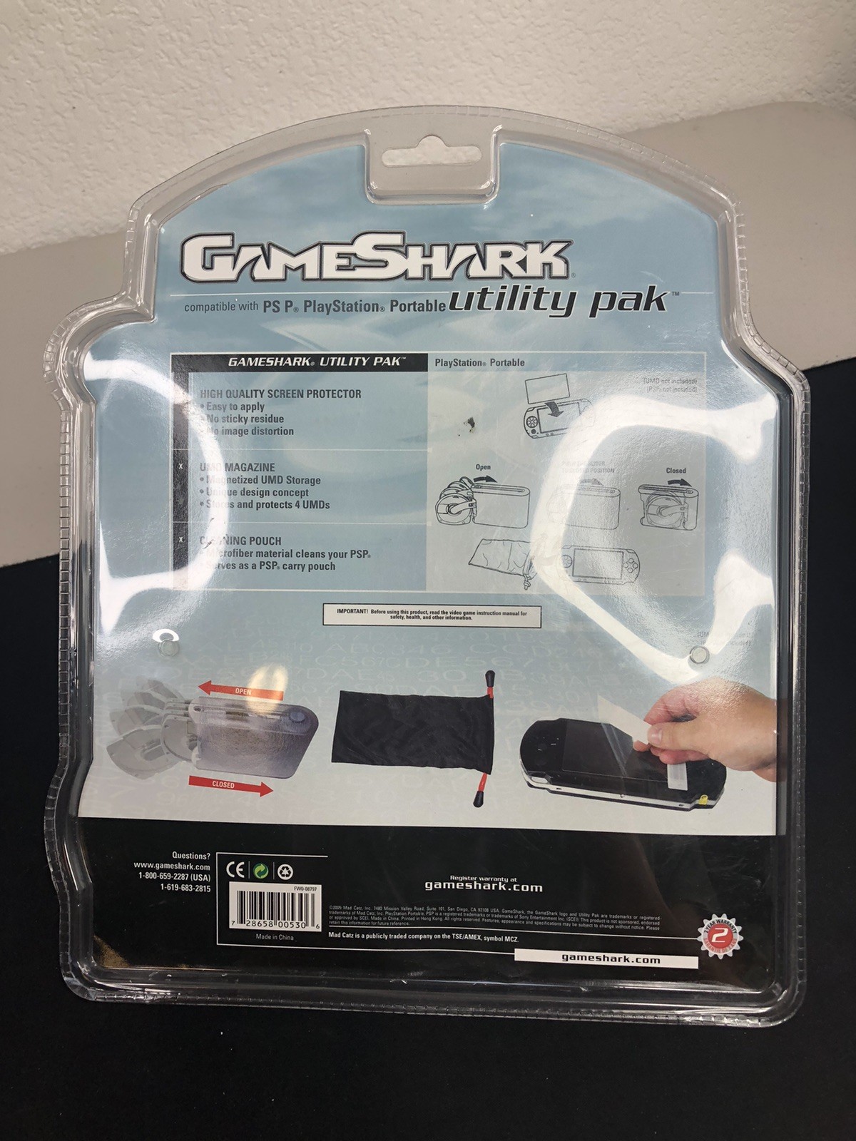 PSP GameShark Utility Pak 2005 Mad Catz Screen Protector UMD Mag Pouch Sony
