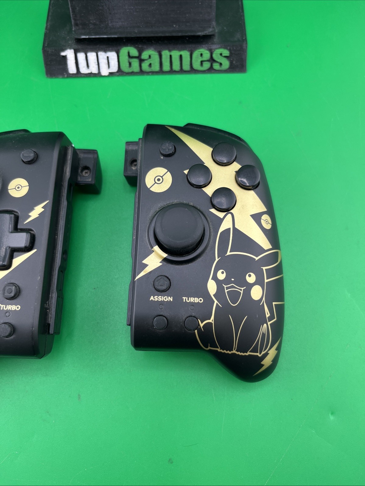 Hori Split Pad Pro Controller for Nintendo Switch Pikachu Black & Gold (T09)