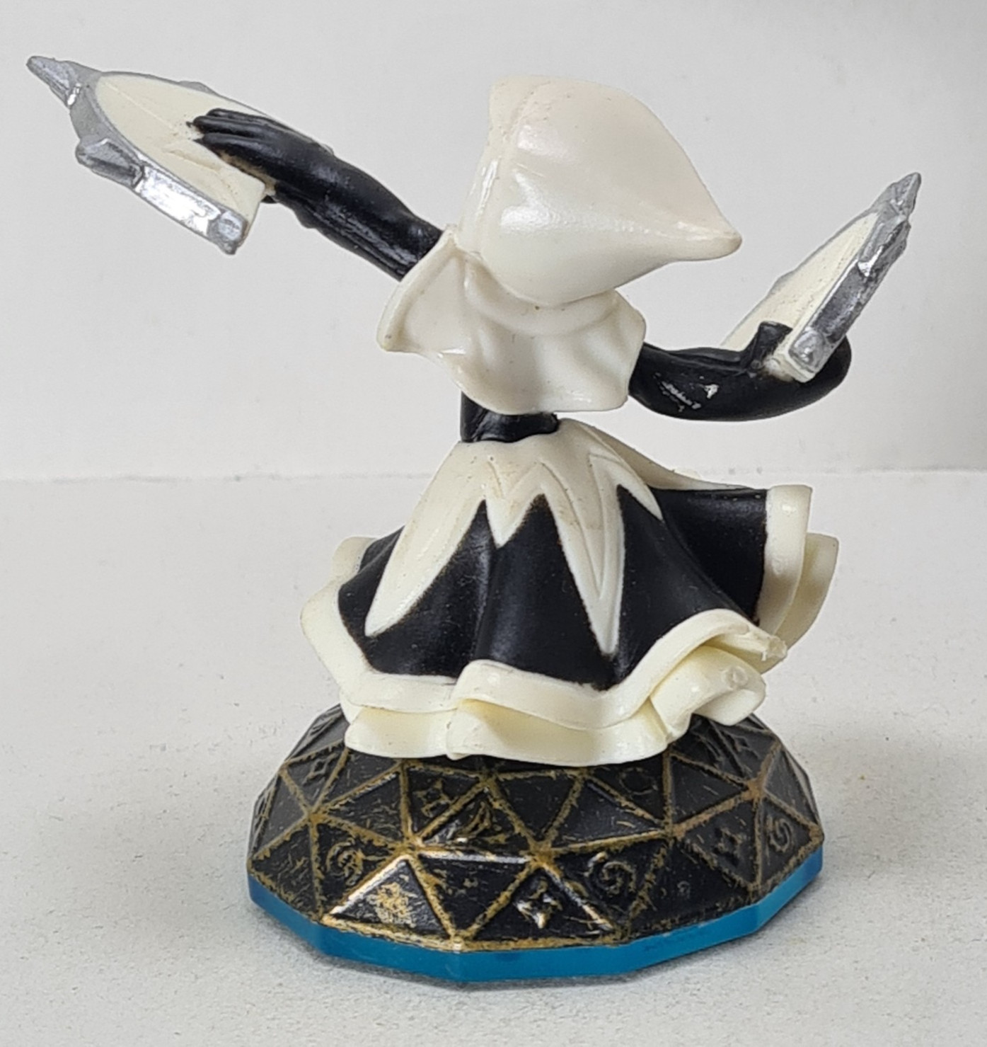 Skylanders 2013 “Swap Force Lightcore Enchanted Star Strike Figure” White