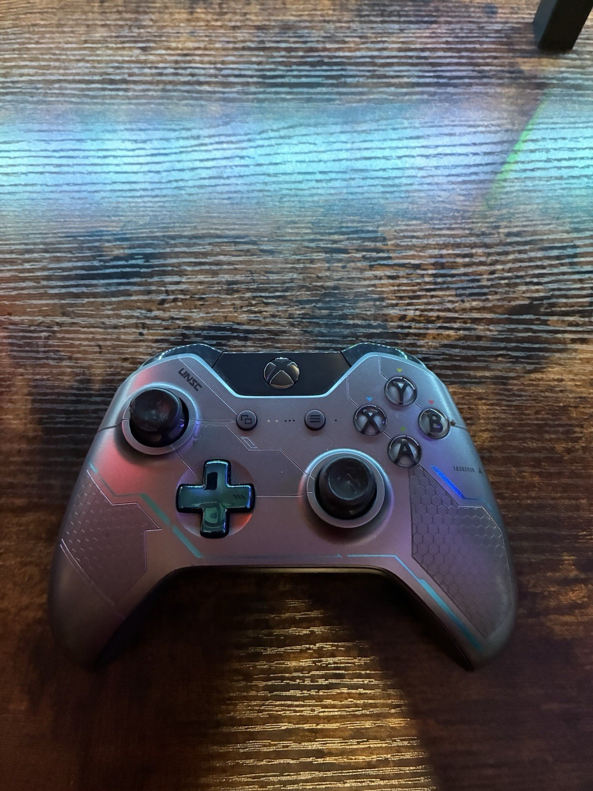 Microsoft Xbox One Halo 5: Guardians Master Chief Controller (W/ACCESSORIES)