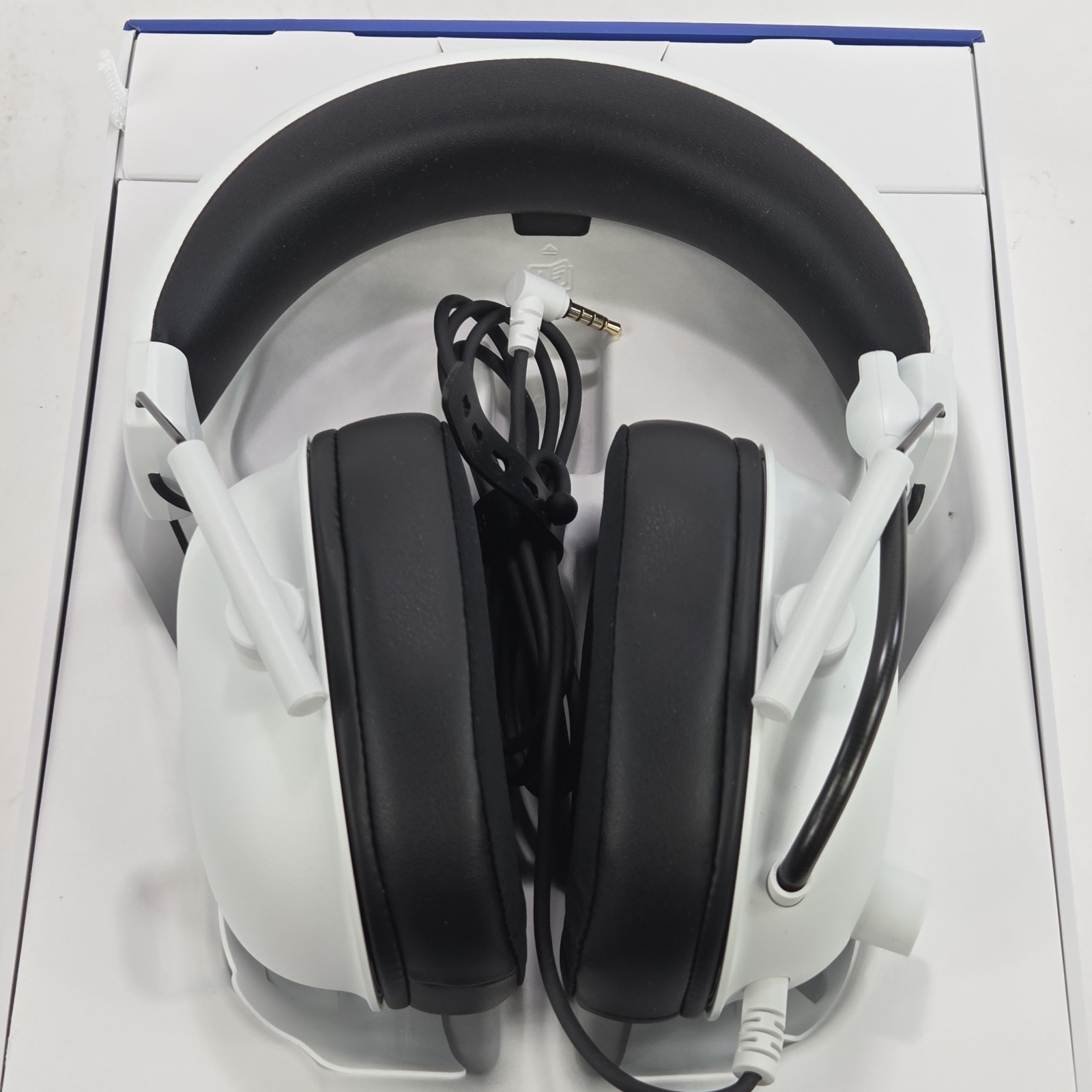 Razer BlackShark V2 X White Edition Wired Gaming Headset For PS5, PC, Switch