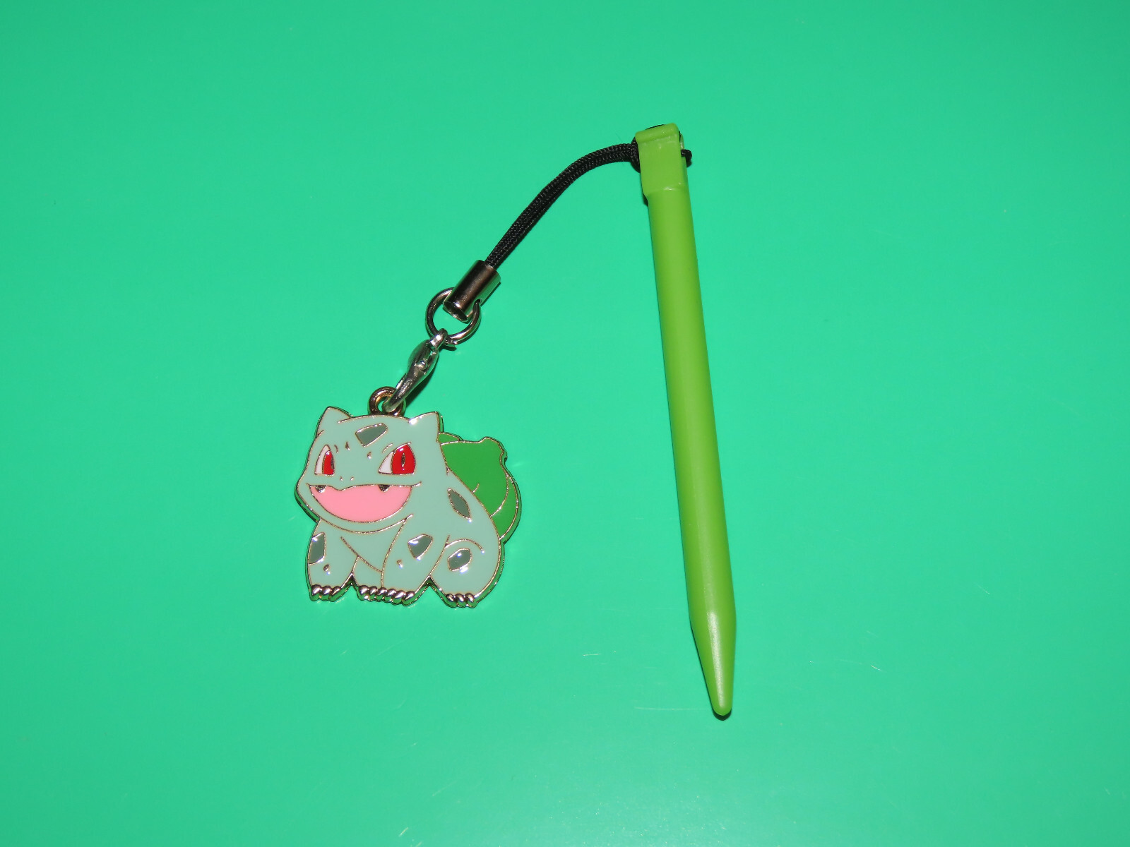 3DS Stylus Bulbasaur Charm – Stylus & Charm for Nintendo DS System
