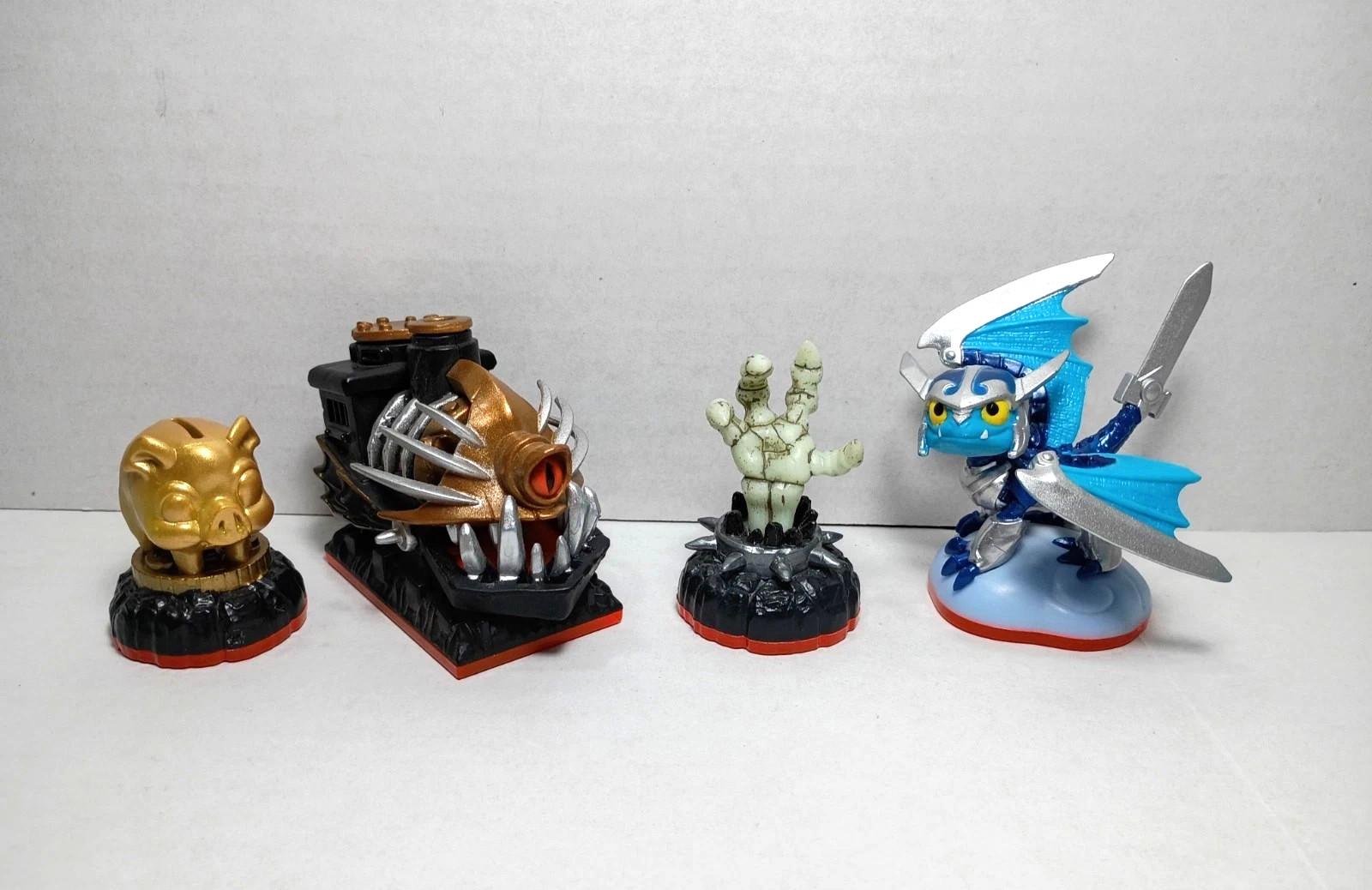 Skylanders Trap Team Nightmare Express Adventure Pack + Blades Wii/U PS3/4 Xbox