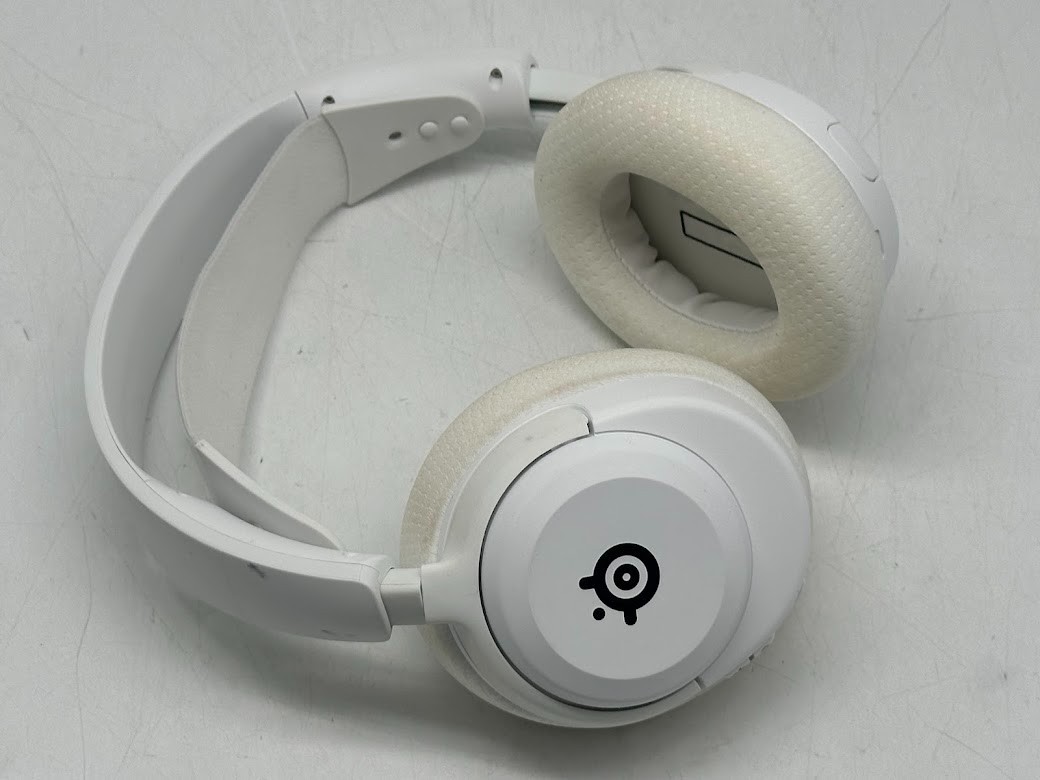 SteelSeries Arctis Nova 5X Wireless Multi-System Gaming Headset — White