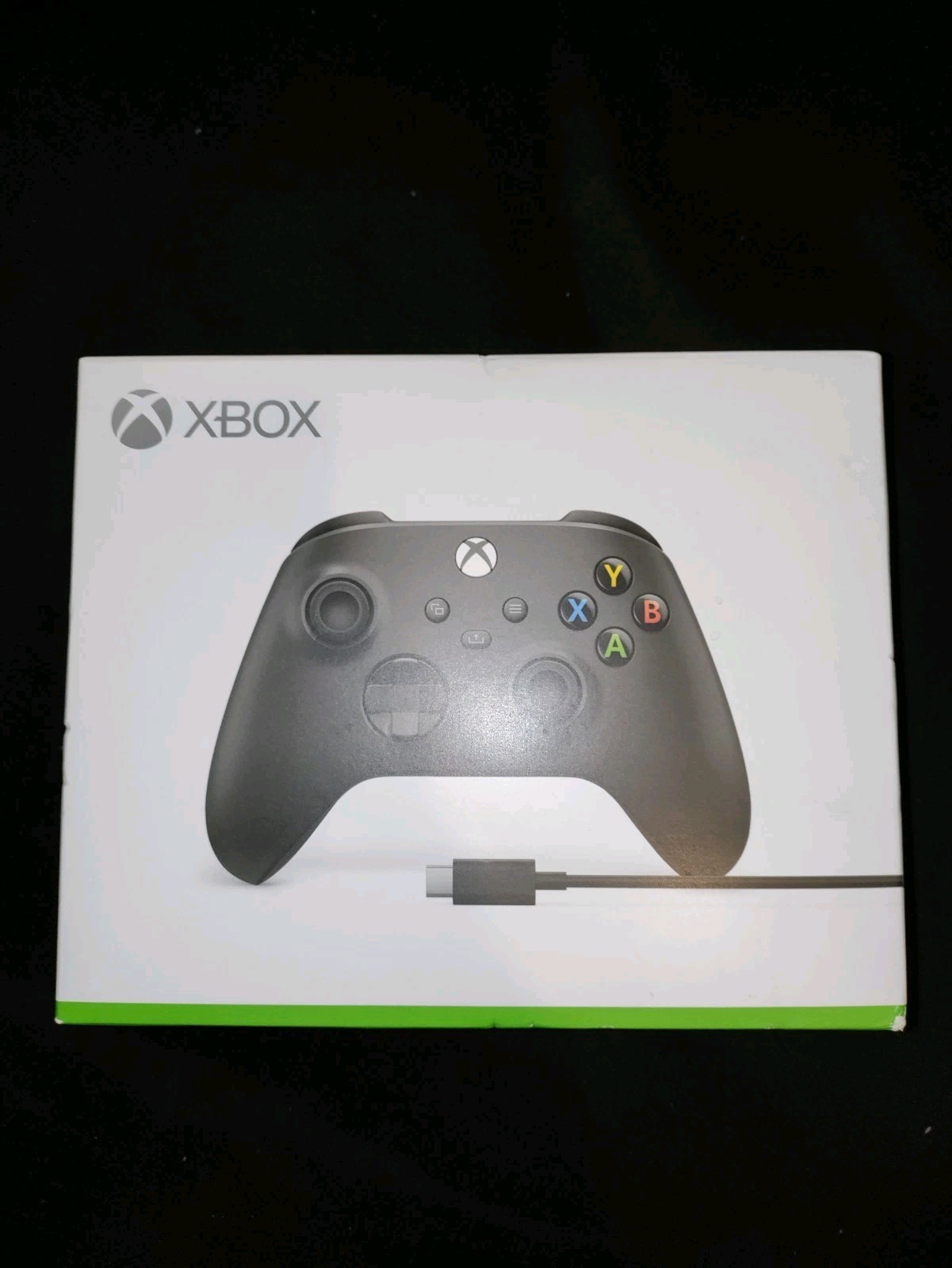 Microsoft Xbox Wireless Controller – Carbon Black (Xbox Series X/S) w USB Cable