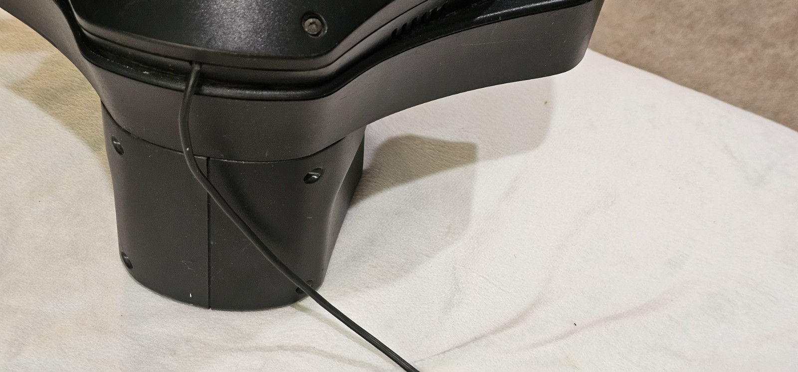 Logitech Driving Force Feedback Racing Steering Wheel and foot pedal UNTESTED